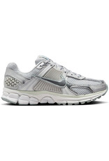 Nike W Nike Zoom Vomero 5 Met- Grey Fog/Grey Fog-Off White-Sp