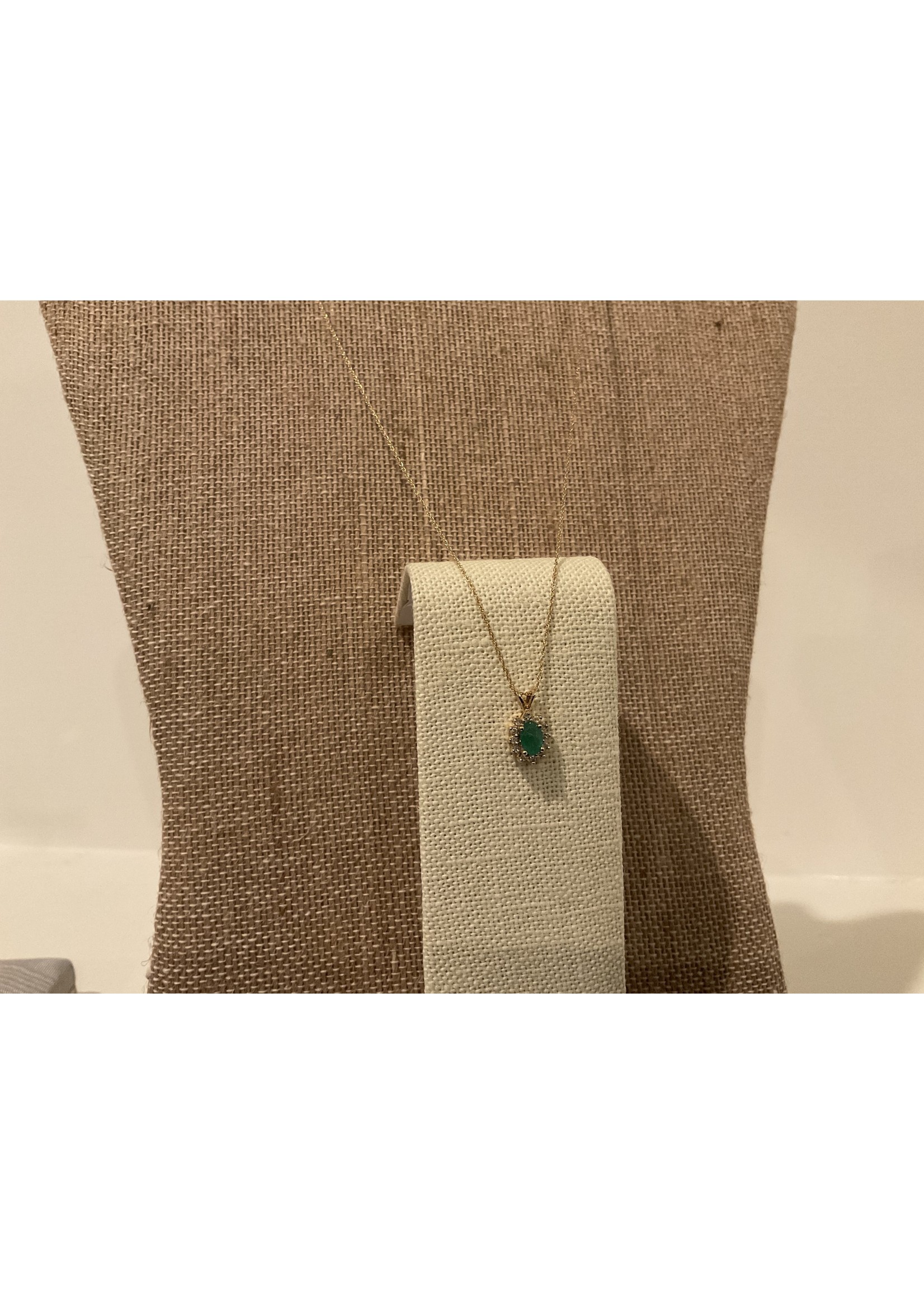 Jordans Emerald & Diamond Pendant