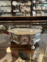 Jordans Victorian Footed Oval Jewelry Box Lg