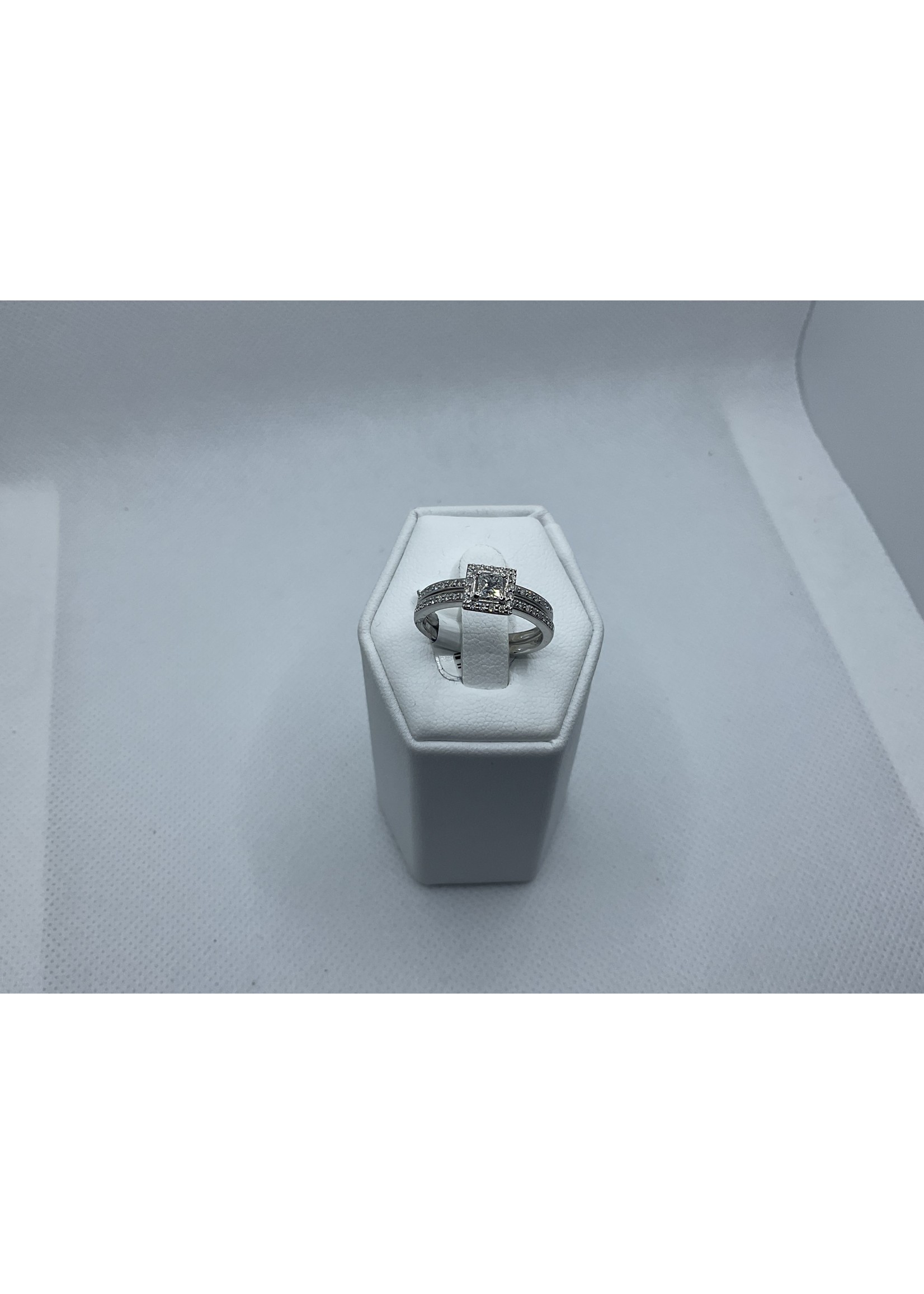 Jordans Bridal Set -  Princess Cut Halo 3/8 ct - band .10 ct Sz 6.75 14kwg