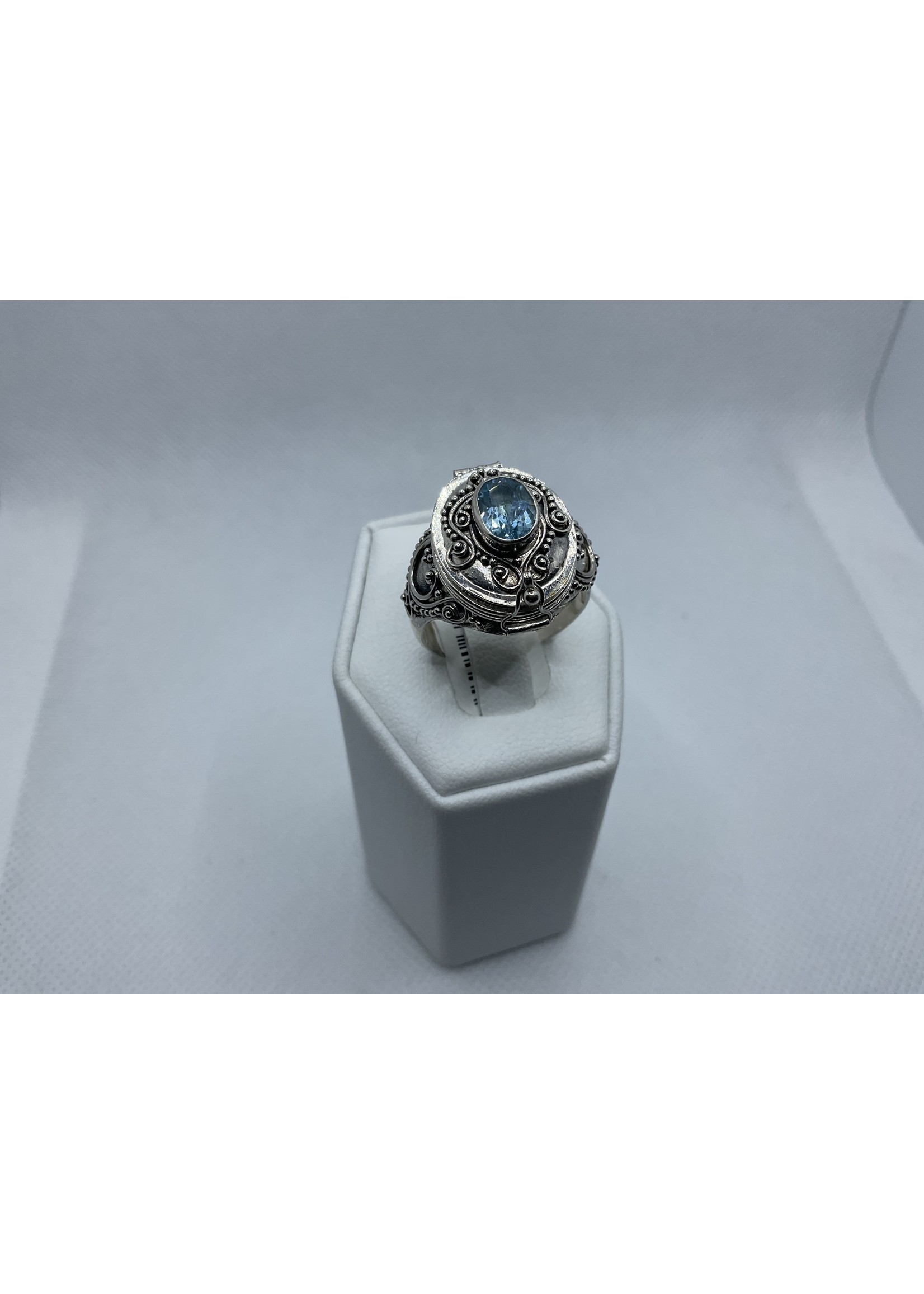 Jordans Genuine Blue Stone Poison Ring Sterling 10