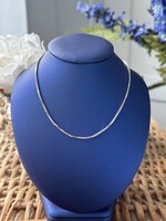 Jordans 14k white gold 1.5mm Box Chain 20in