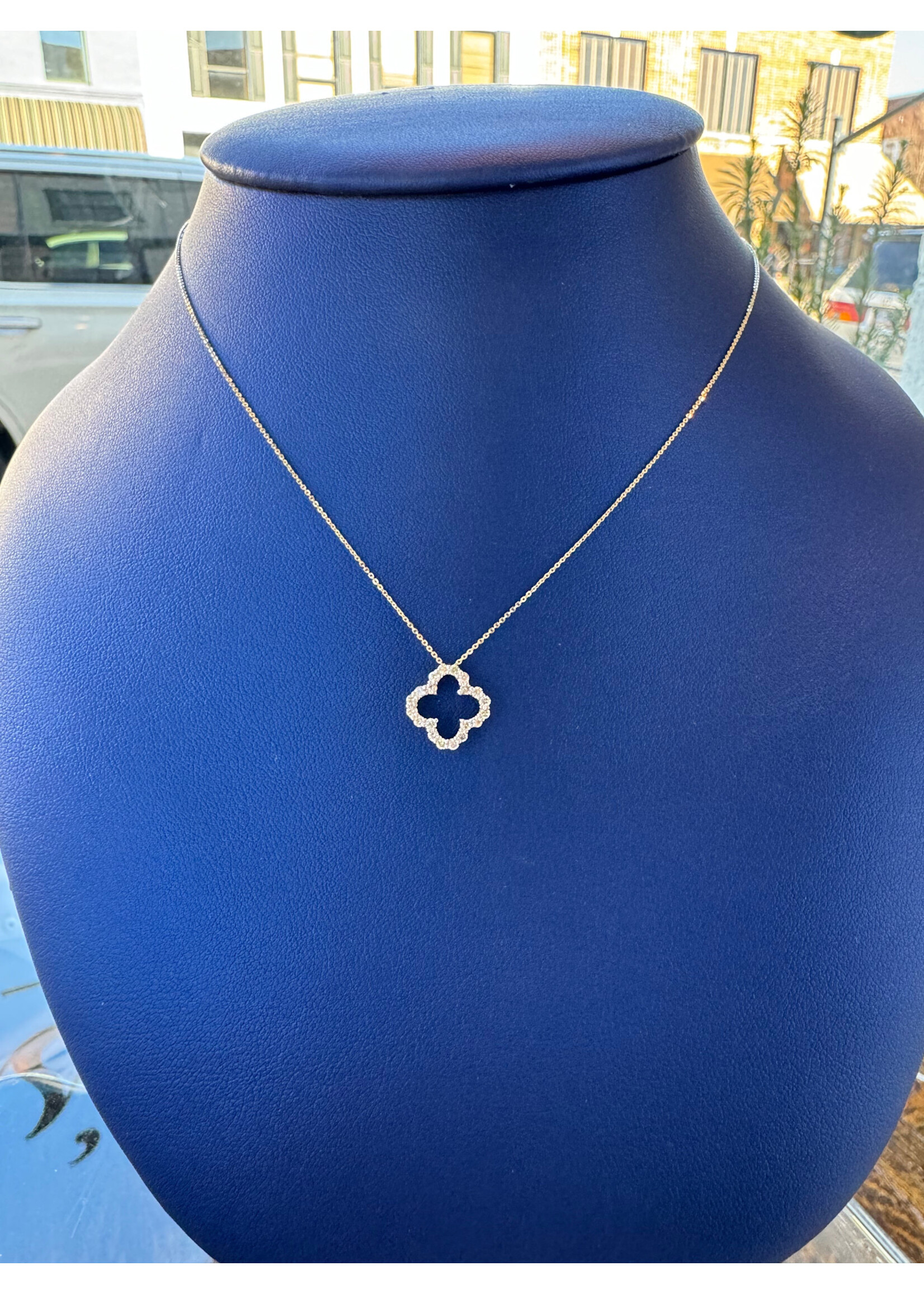 Jordans 1/3 cttw Clover Pendant on Adj Sparkle Cable