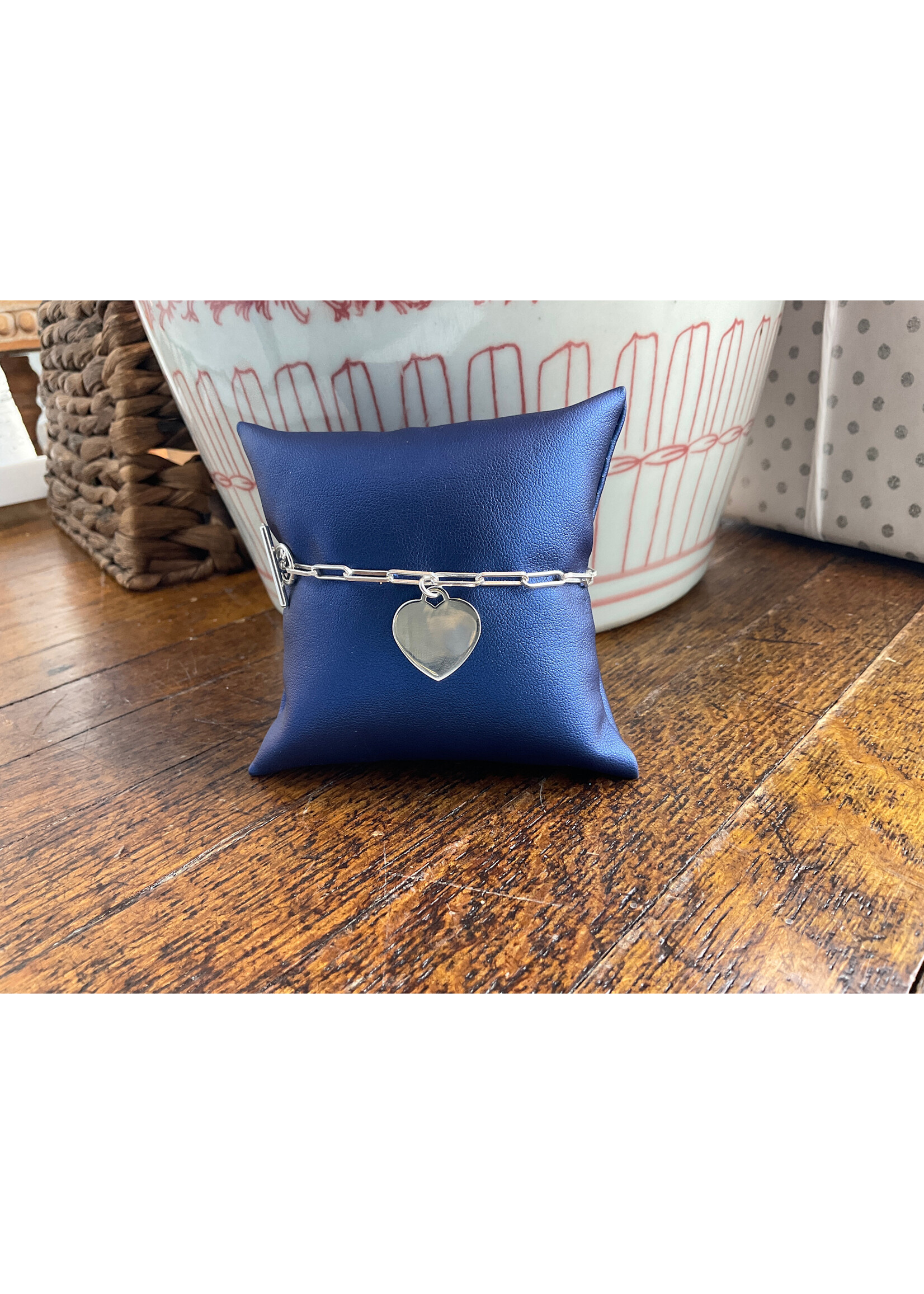 Jordans Toggle Sterling Heart Bracelet