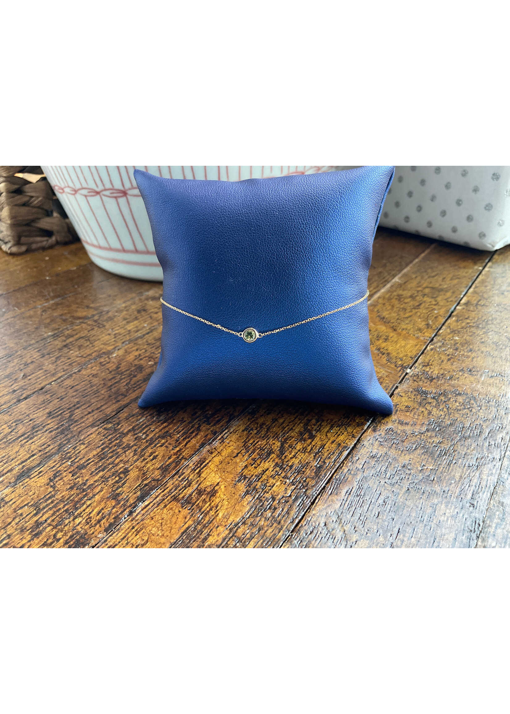 Jordans Bezel Set August Birthstone Bracelet ADJ 14k