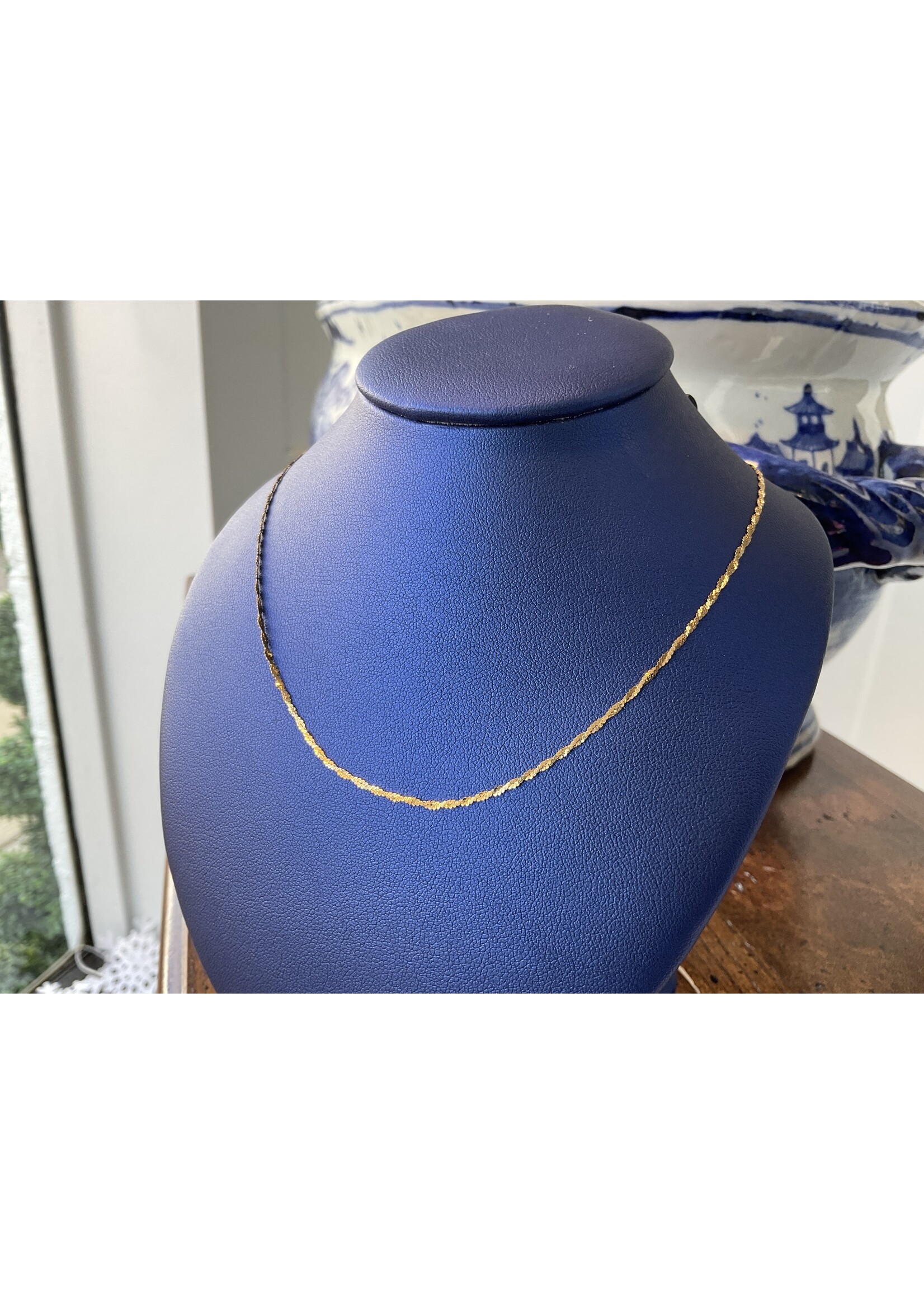 Jordans 16in Double Twist Glitzy Chain 14k