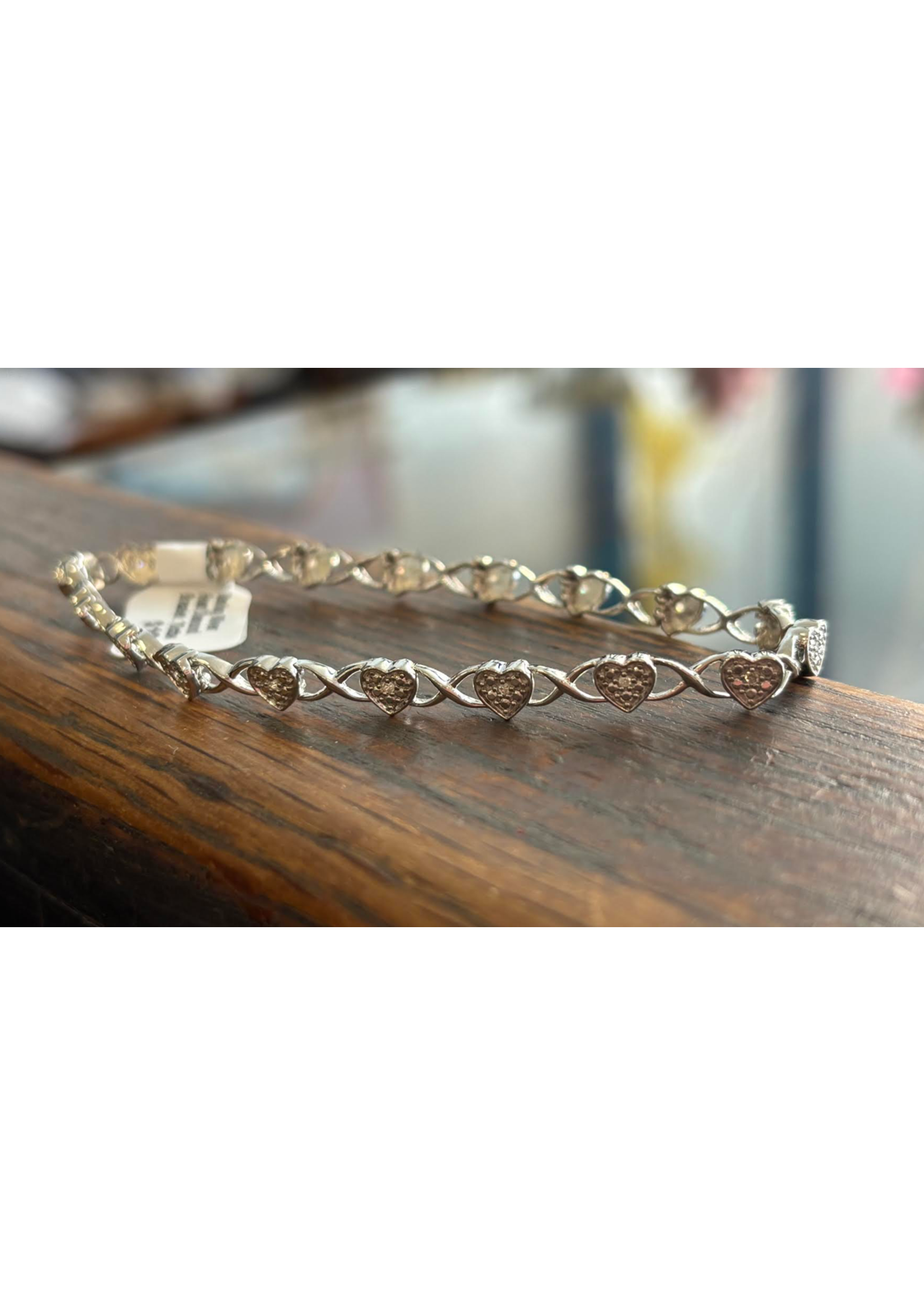 Jordans Sterling Silver Heart Diamond Bracelet .10cttw