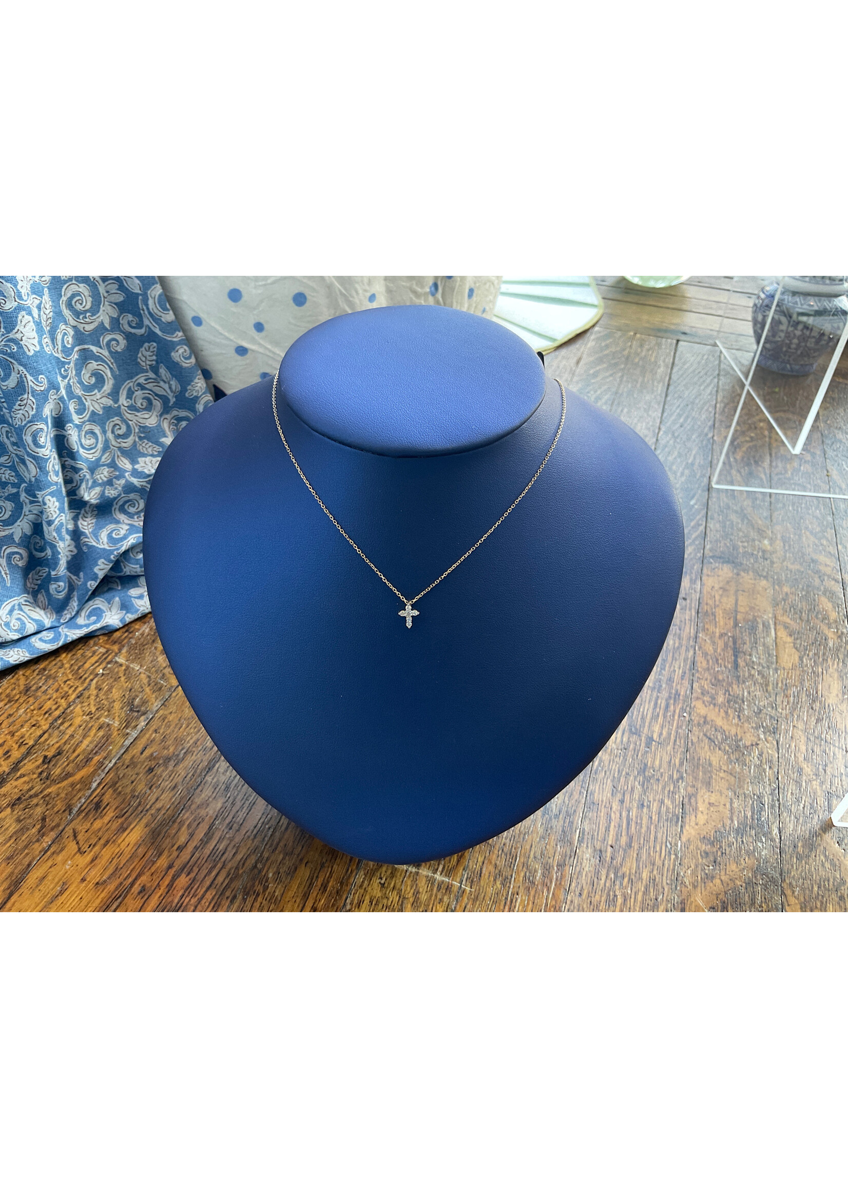 Jordans Jordans Signature Mini Hidden Bale Cross Necklace 14k .10