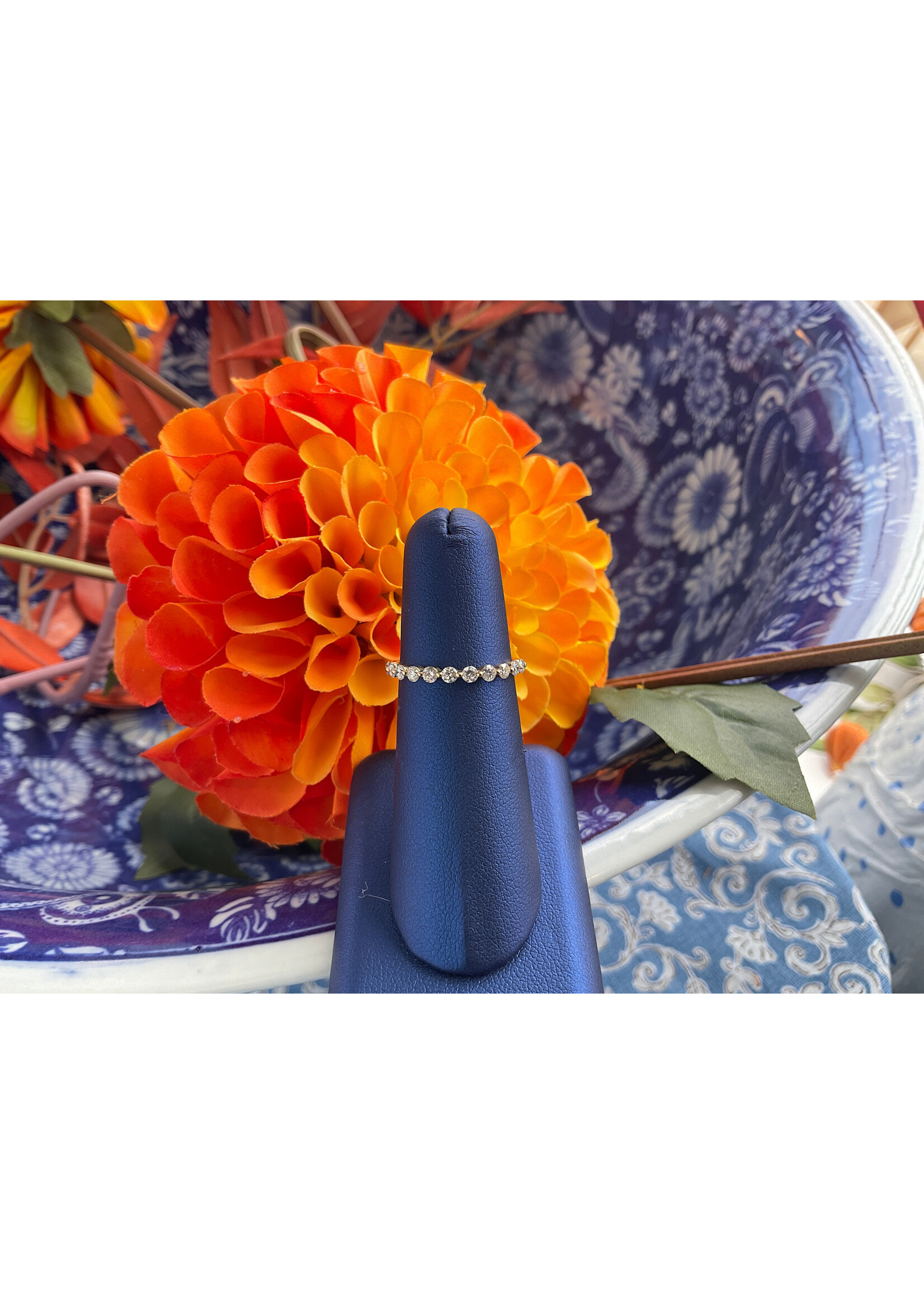 Jordans .50cttw Shared Prong Diamond Band 14k sz 7