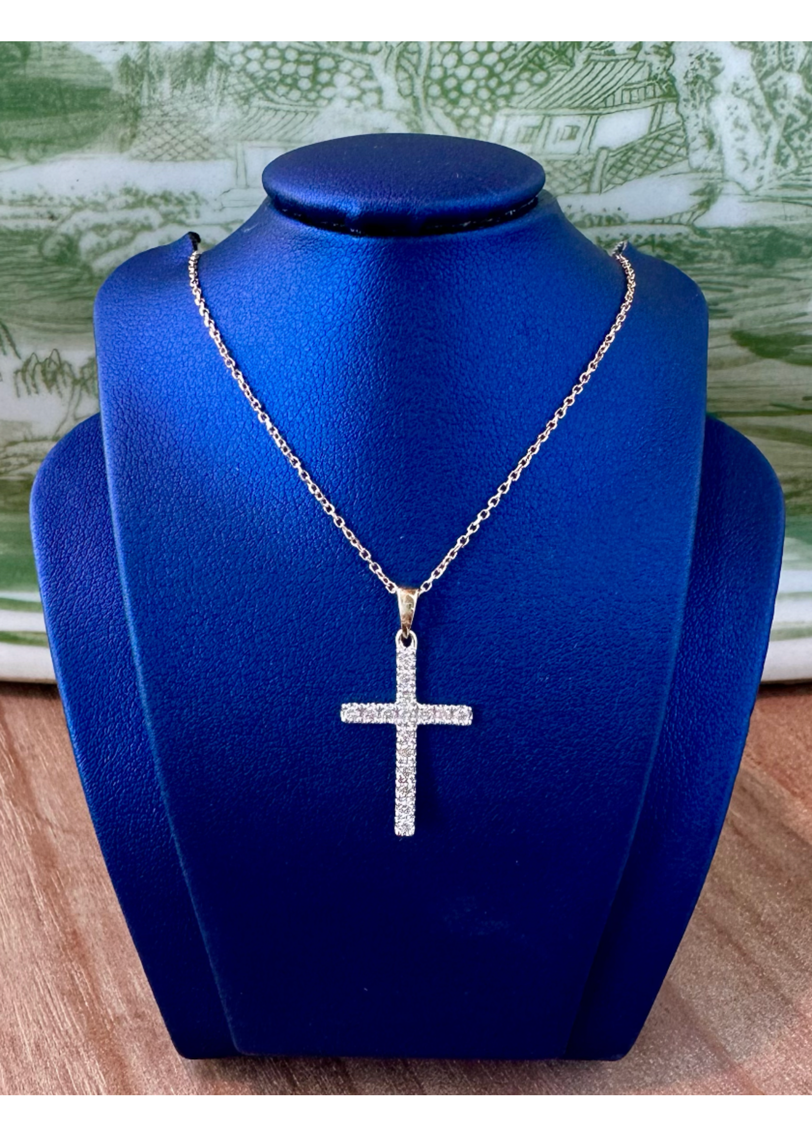 Jordans .35cttw Traditonal Diamond Cross 10k adj chain