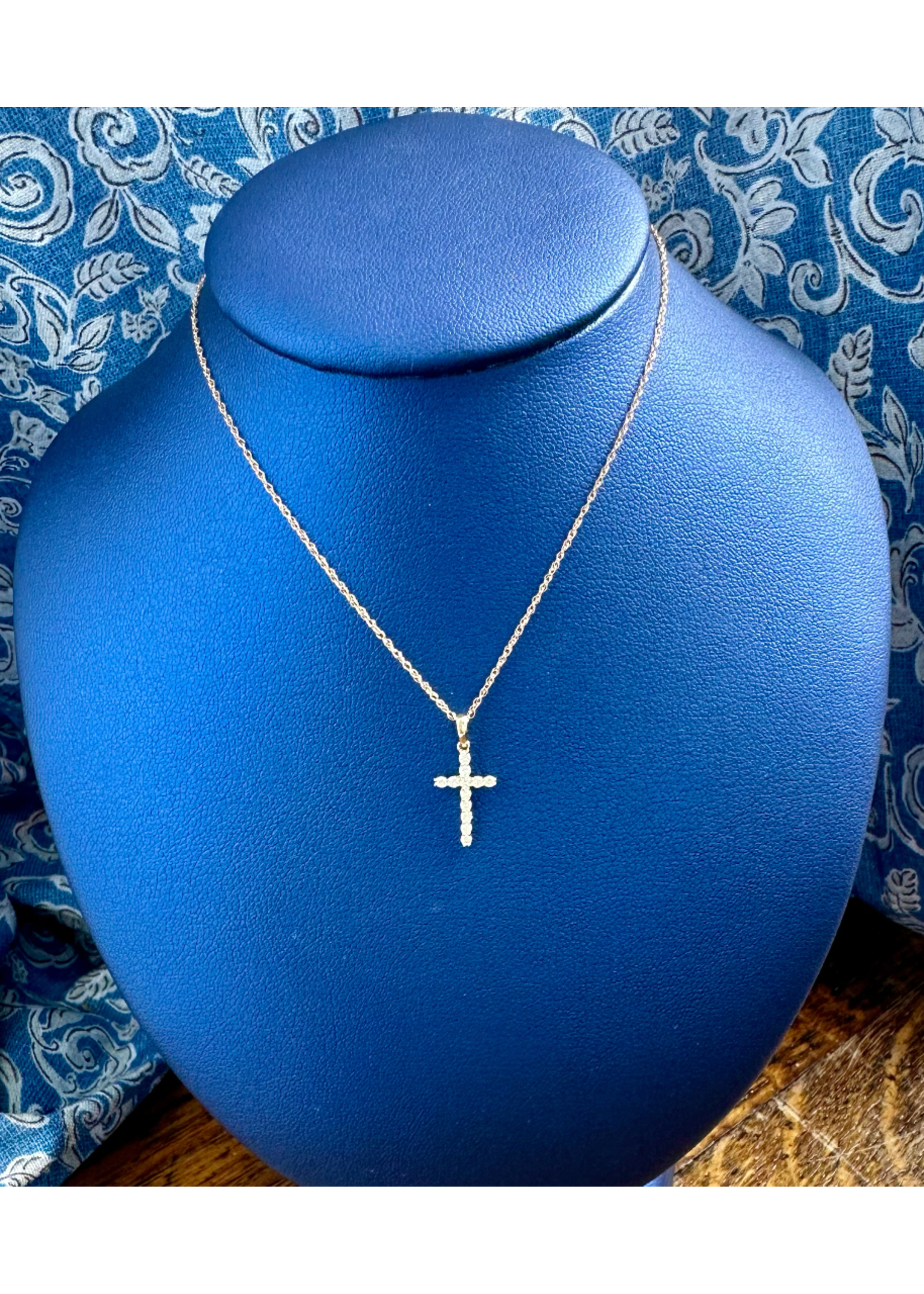 Jordans .15cttw Cross 14k