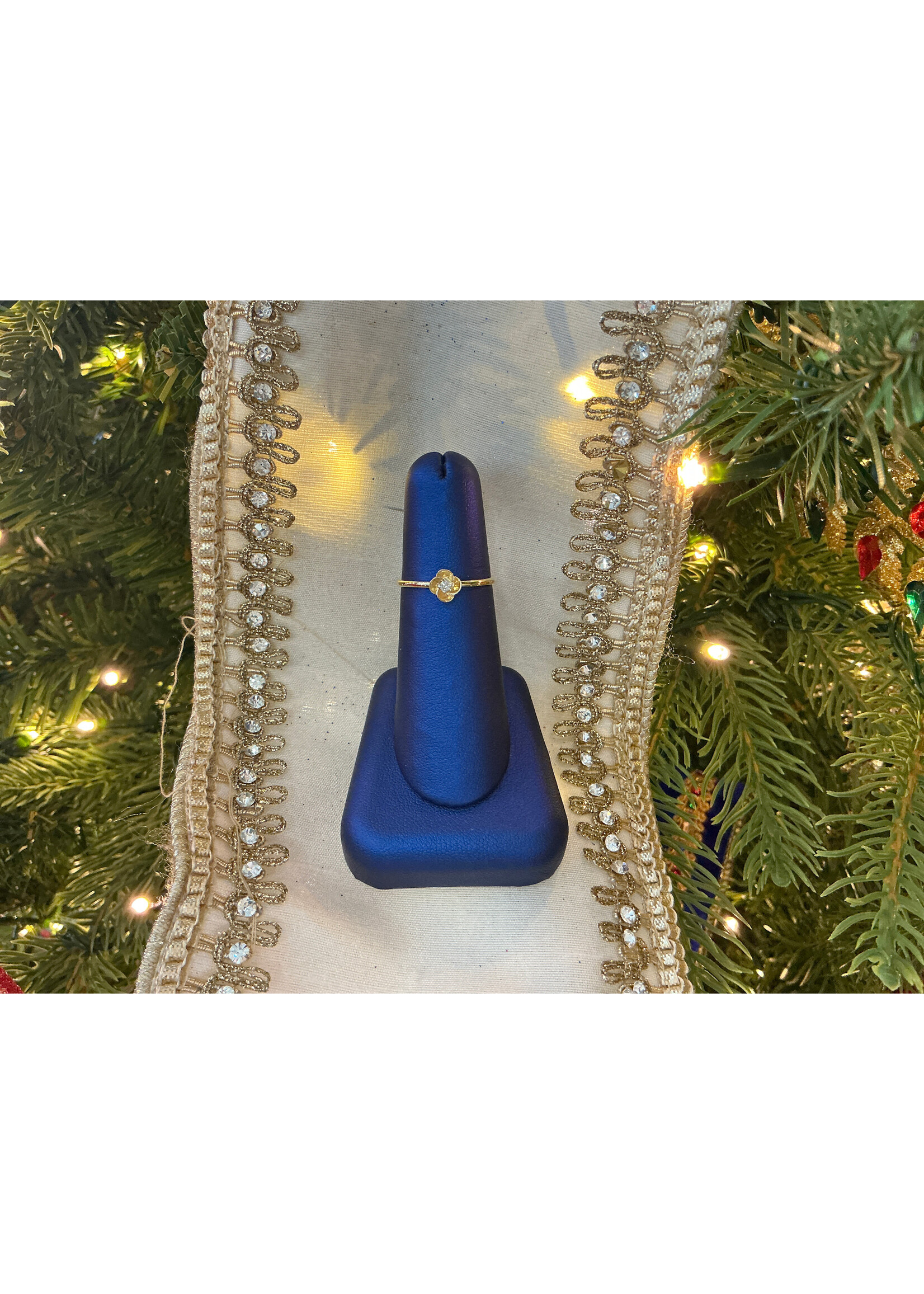 Jordans .05 Cttw Diamond Flora Ring 10k