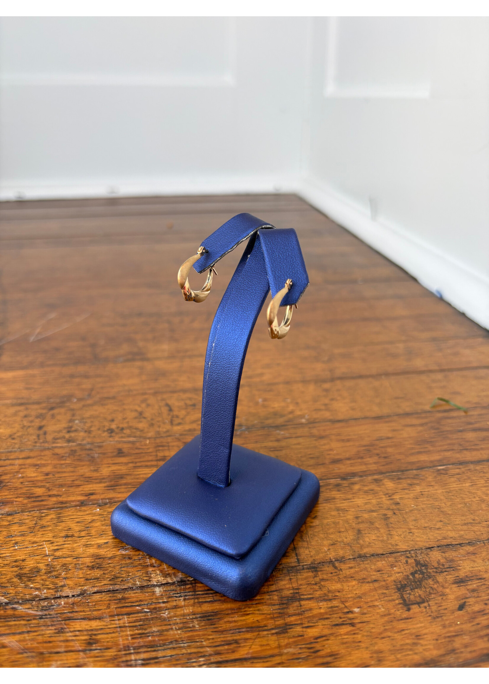 Jordans 10k Gold Satin Brushed Hoop