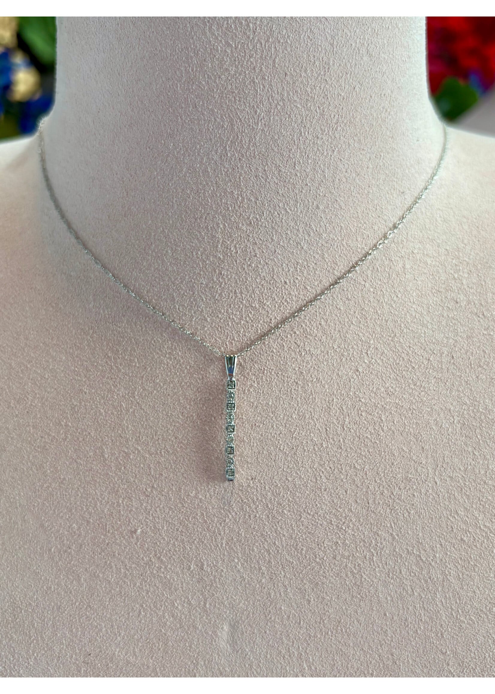 Jordans 14kwg Diamond Beaded Bar Pendant 20in chain