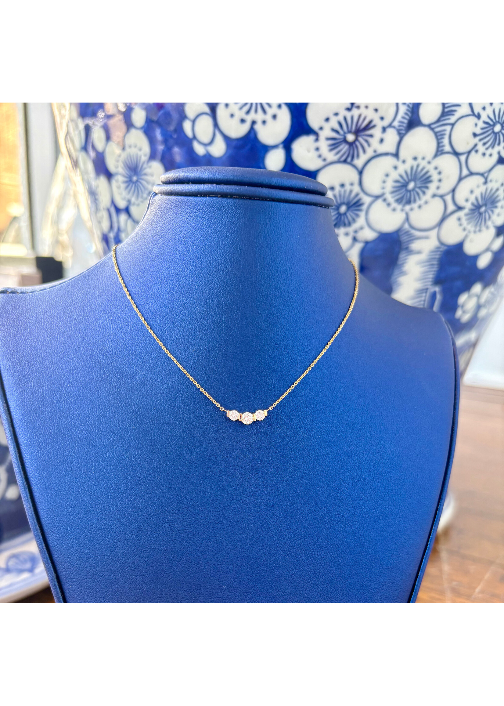 Jordans 10k Lab Grown Trio Necklace adj chain