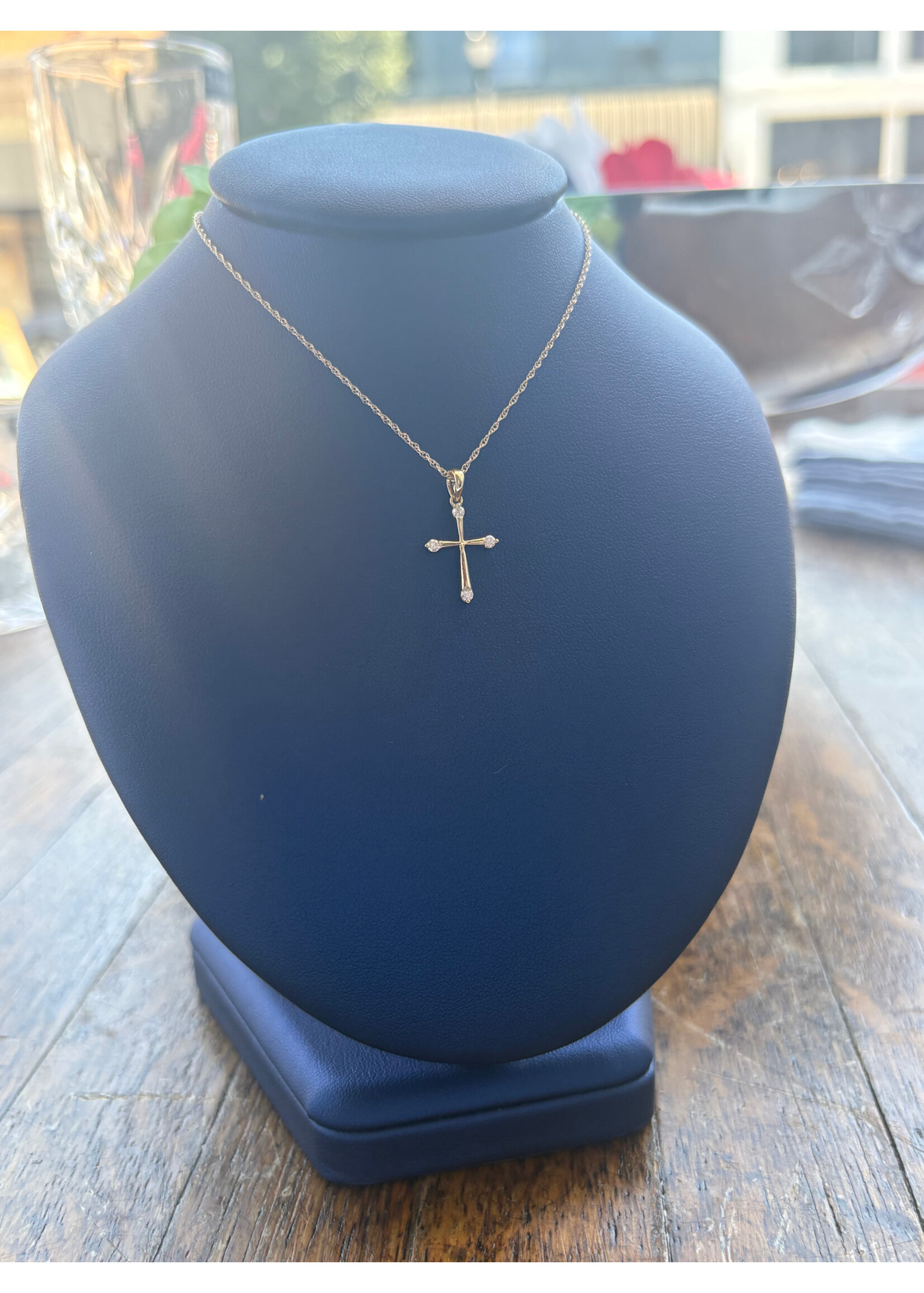 Jordans .15cttw Quad Diamond Cross 14k