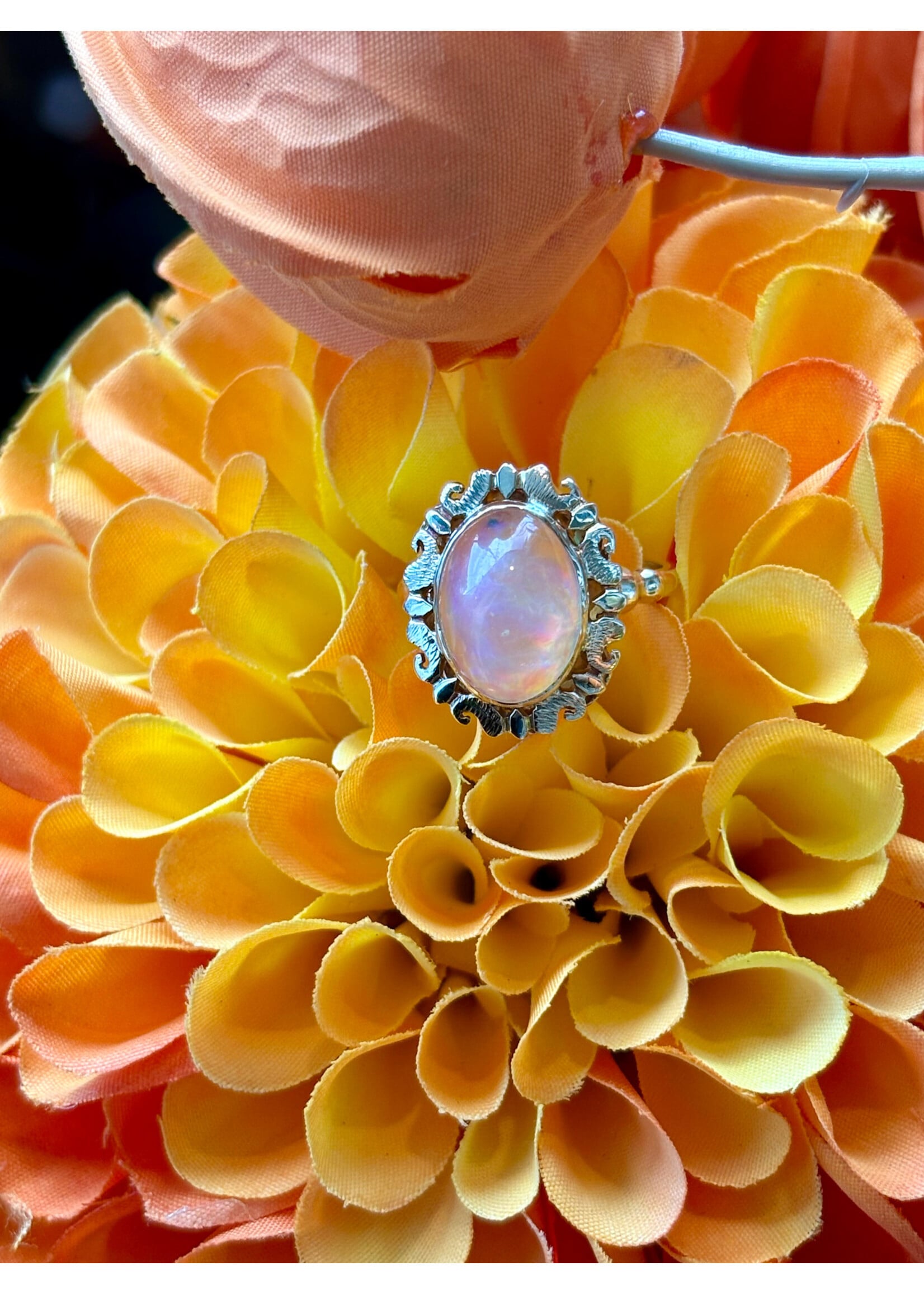 Jordans Vintage Ethiopian Opal 14k Ring sz 6