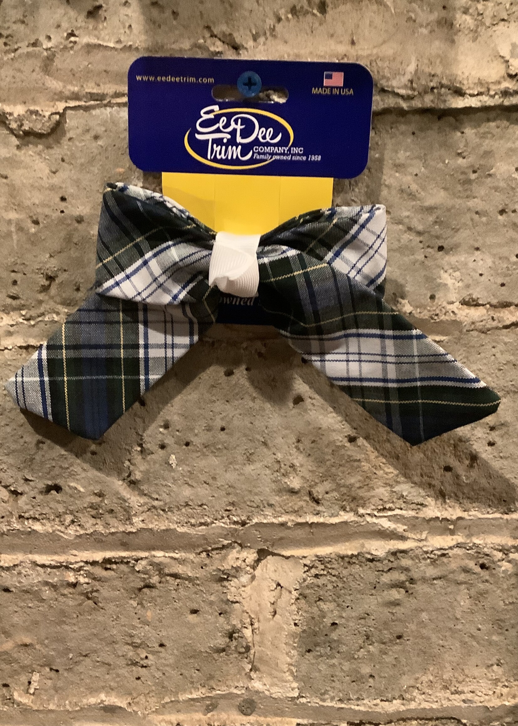 PLAID BOW WITH ANGLED TAILS ON A PINCH CLIP - FBE420PC