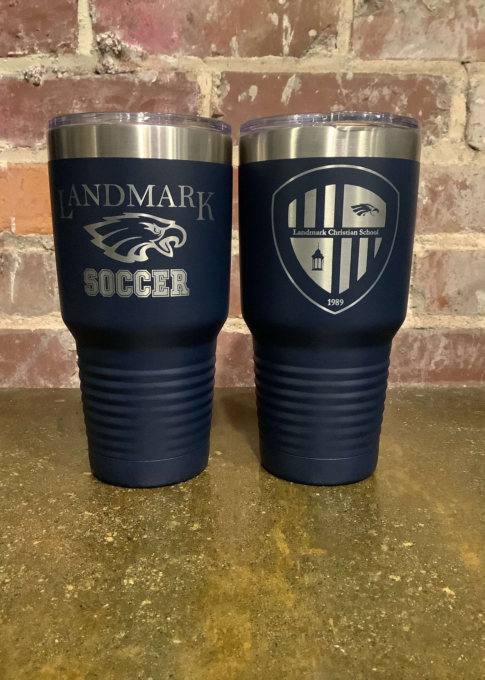 30 OZ NAVY SOCCER LOGO TUMBLER