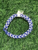 STRETCHABLE BLUE AND WHITE BRACELET