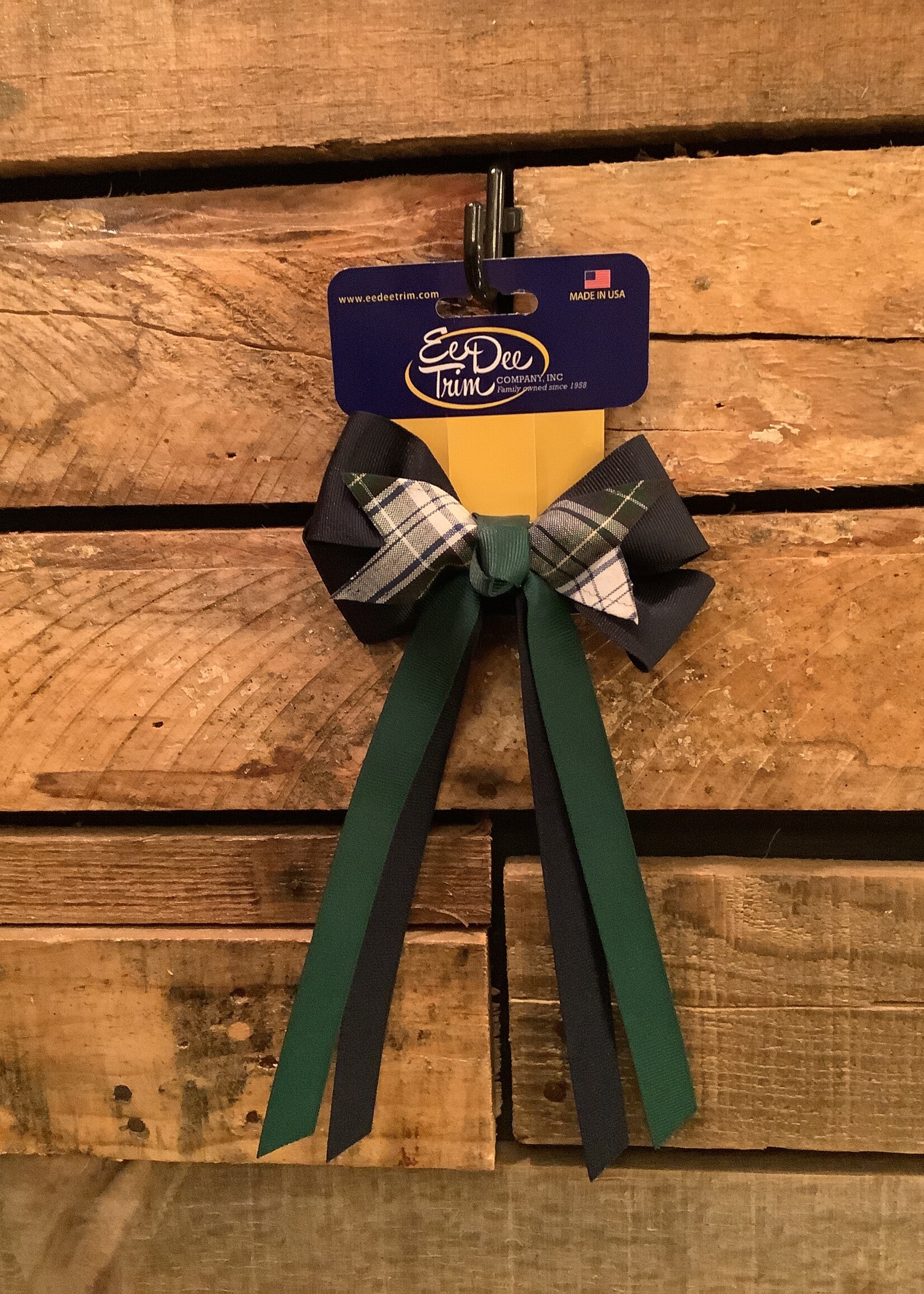 2 LAYERED SPIKE PLAID BOW W/TAILS IN NAVY & GREEN ON PINCH CLIP - FBE270