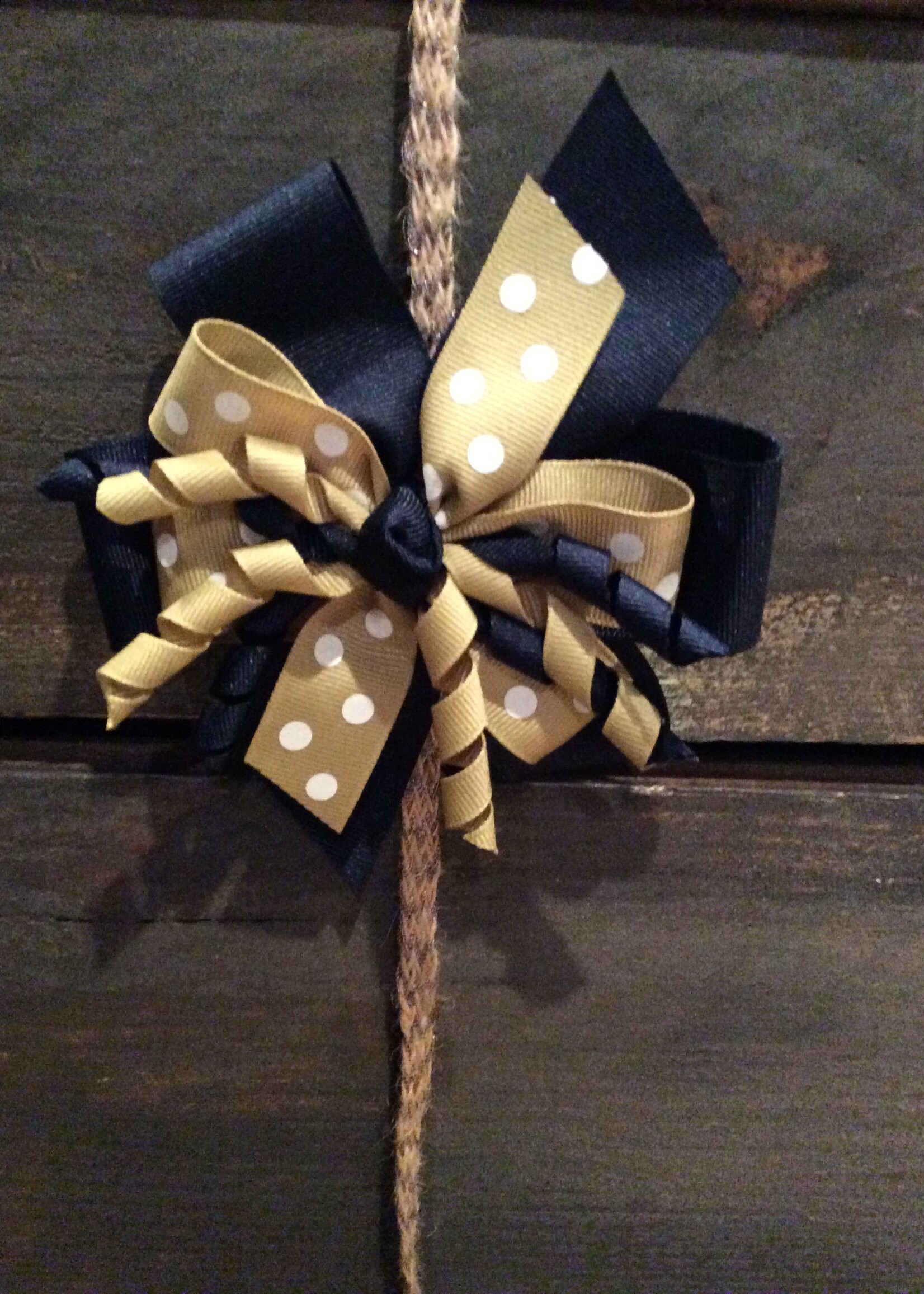 STACKED WINDMILL FLUFF #20815 IN NAVY & GOLD DOT