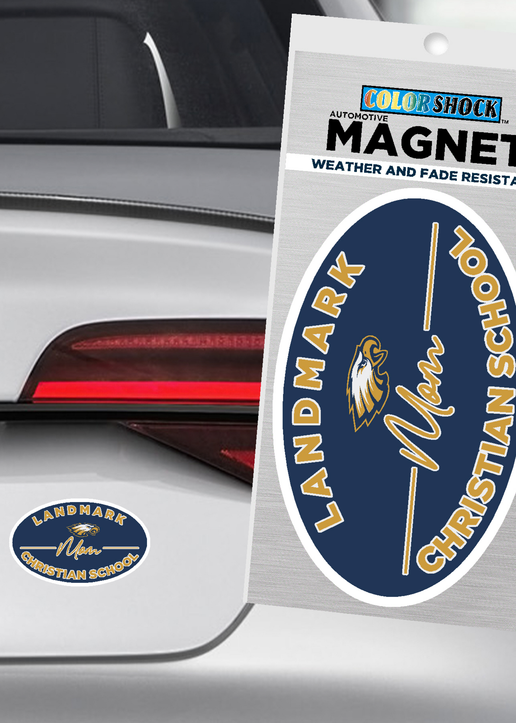 LANDMARK SCRIPT MOM  OVAL MAGNET