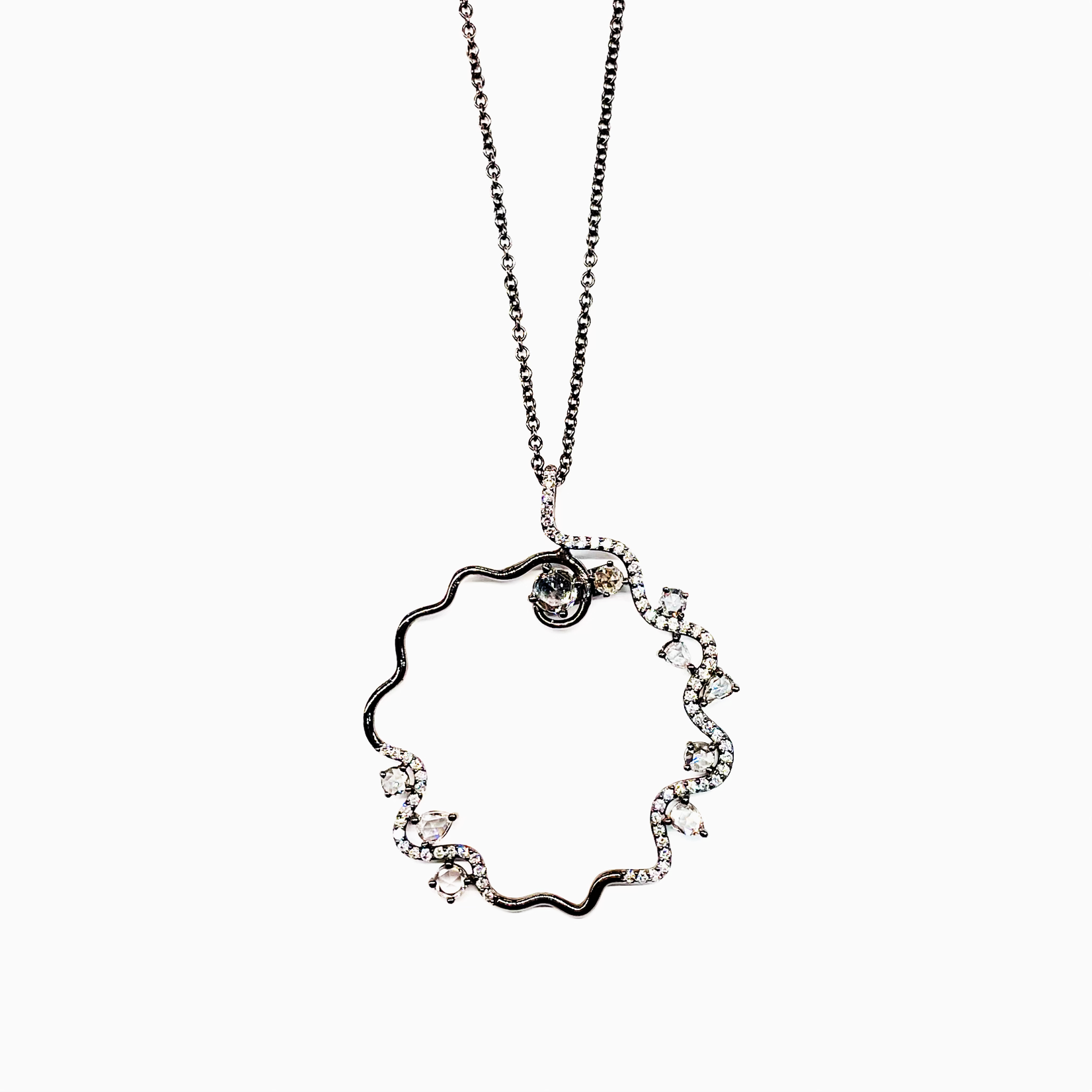 Michael-John Jewelry Black Rhod Pendant Diamond Necklace - 18k