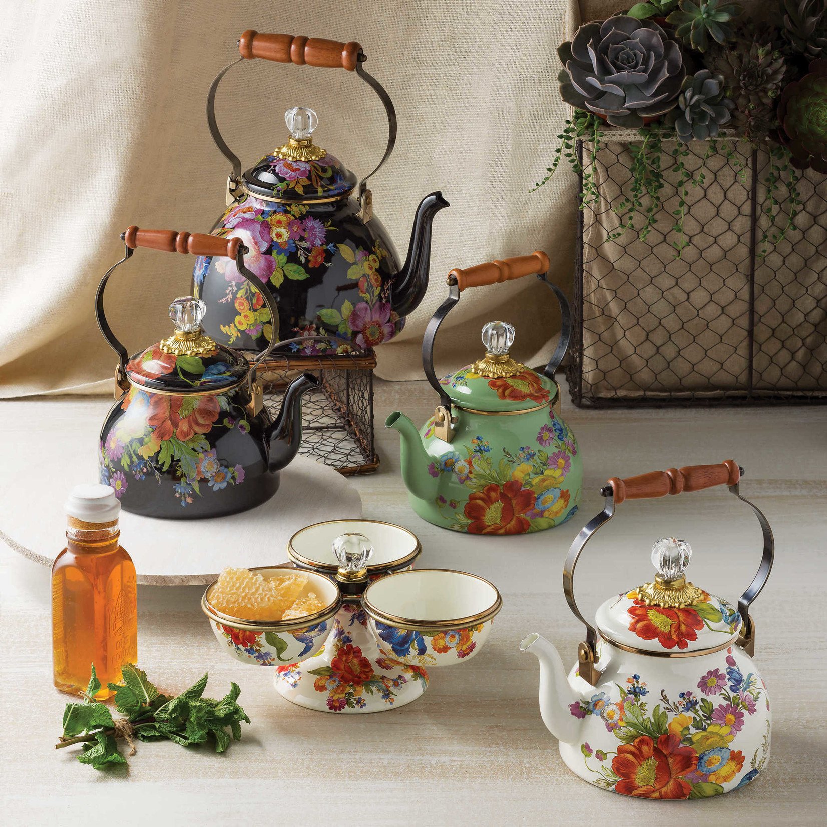 https://cdn.shoplightspeed.com/shops/654283/files/41698950/1652x1652x1/mackenzie-childs-flower-market-2-quart-tea-kettle.jpg
