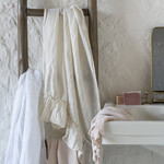 Bella Notte Linen Whisper Guest Towel