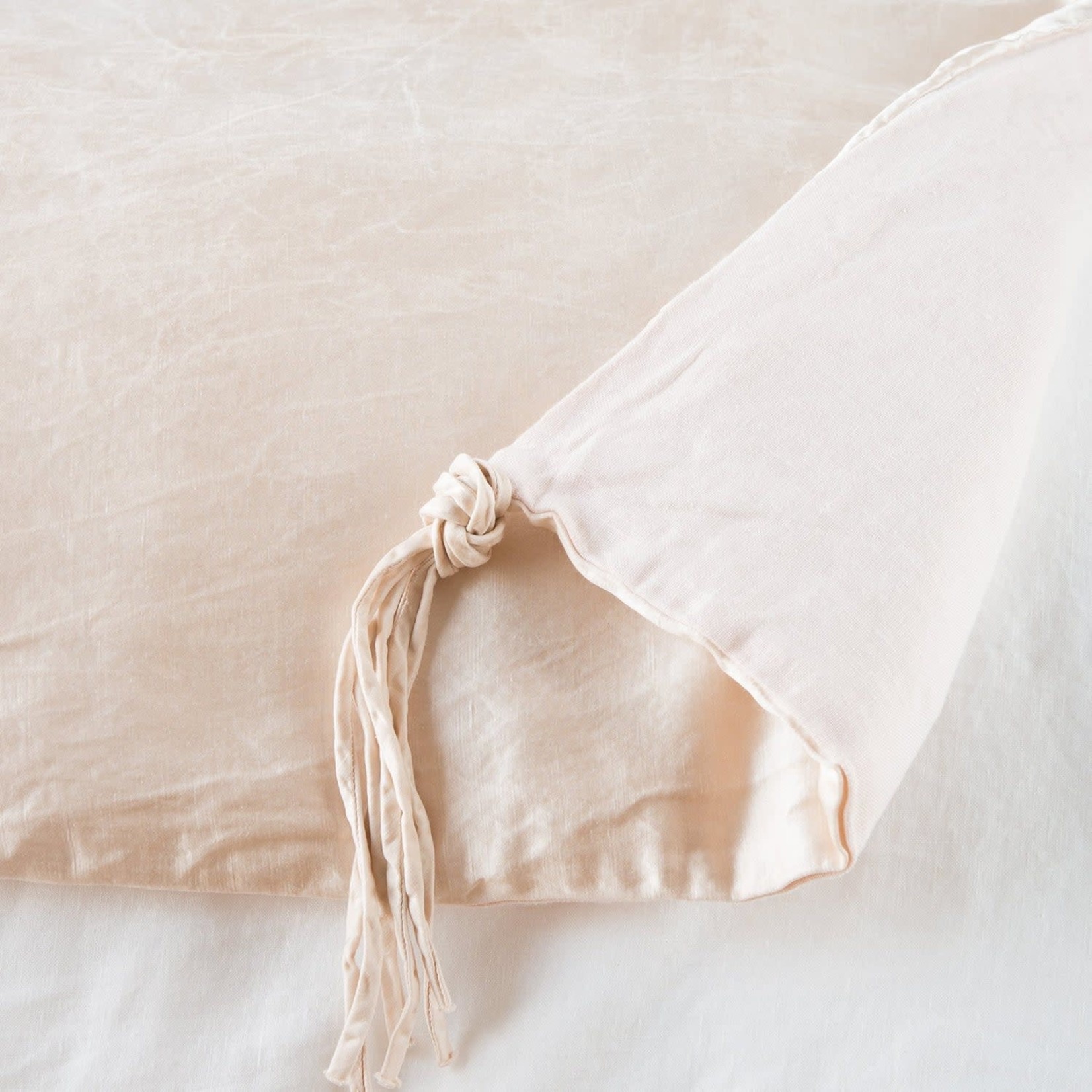 Bella Notte Taline Accent Pillow