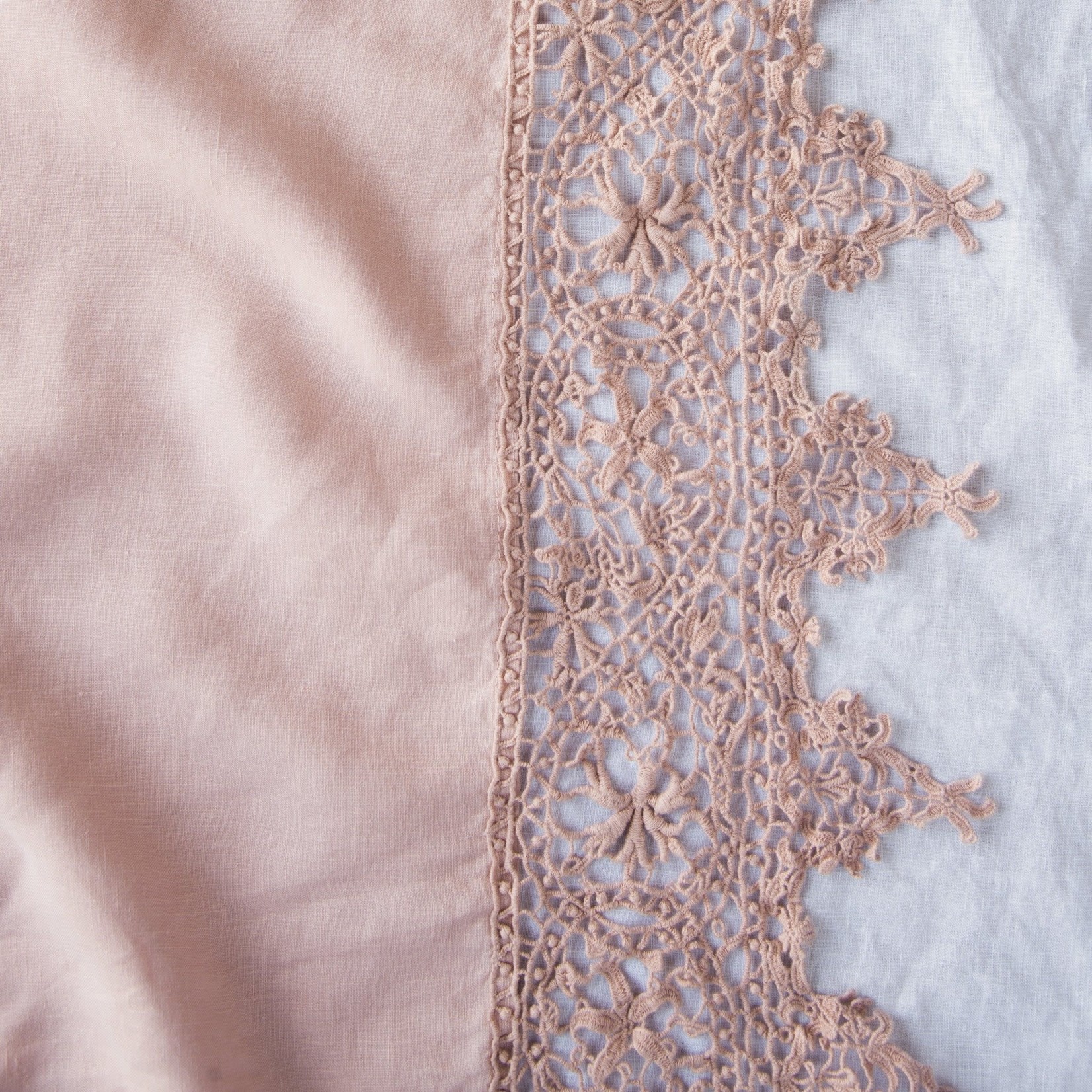 Bella Notte Frida Guest Towel