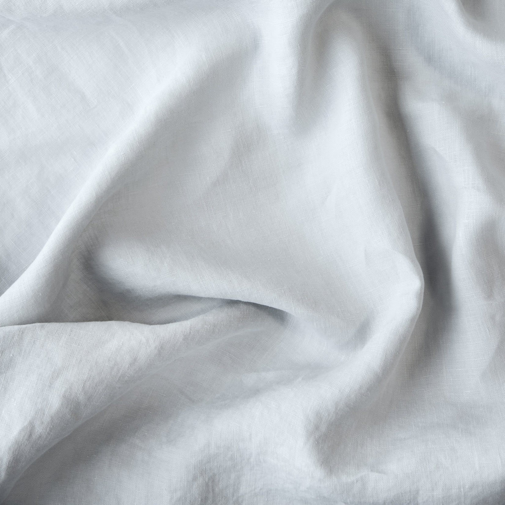 Bella Notte Linen Fitted Sheet