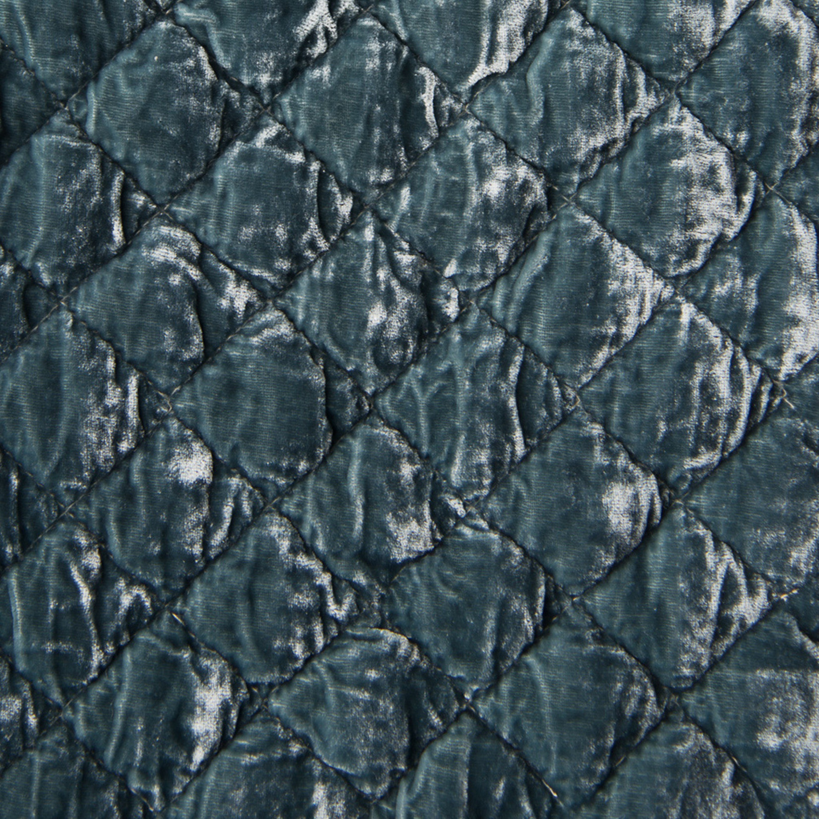 Bella Notte Silk Velvet Quilted Sham