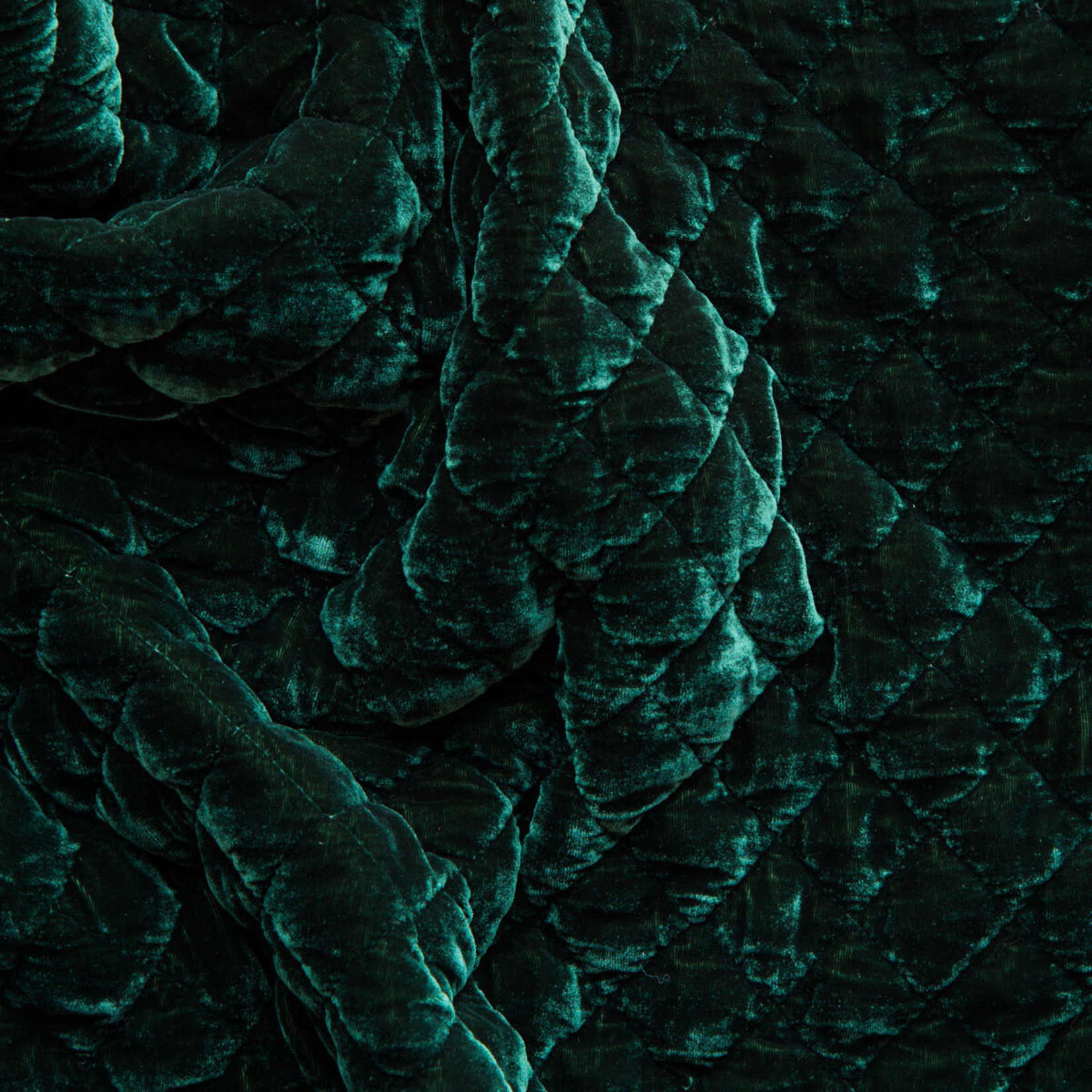 Bella Notte Silk Velvet Quilted Coverlet