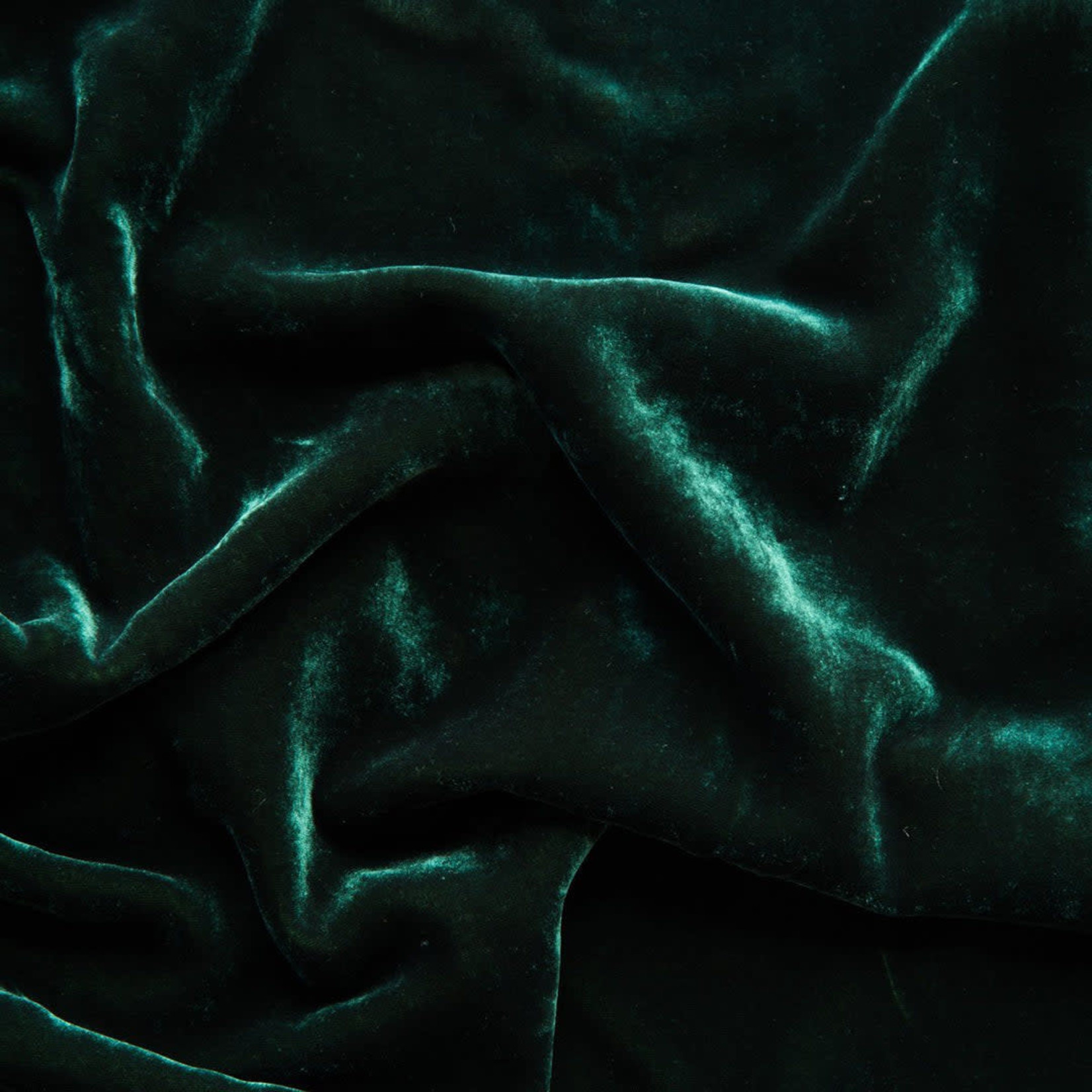 Bella Notte Loulah Throw Blanket