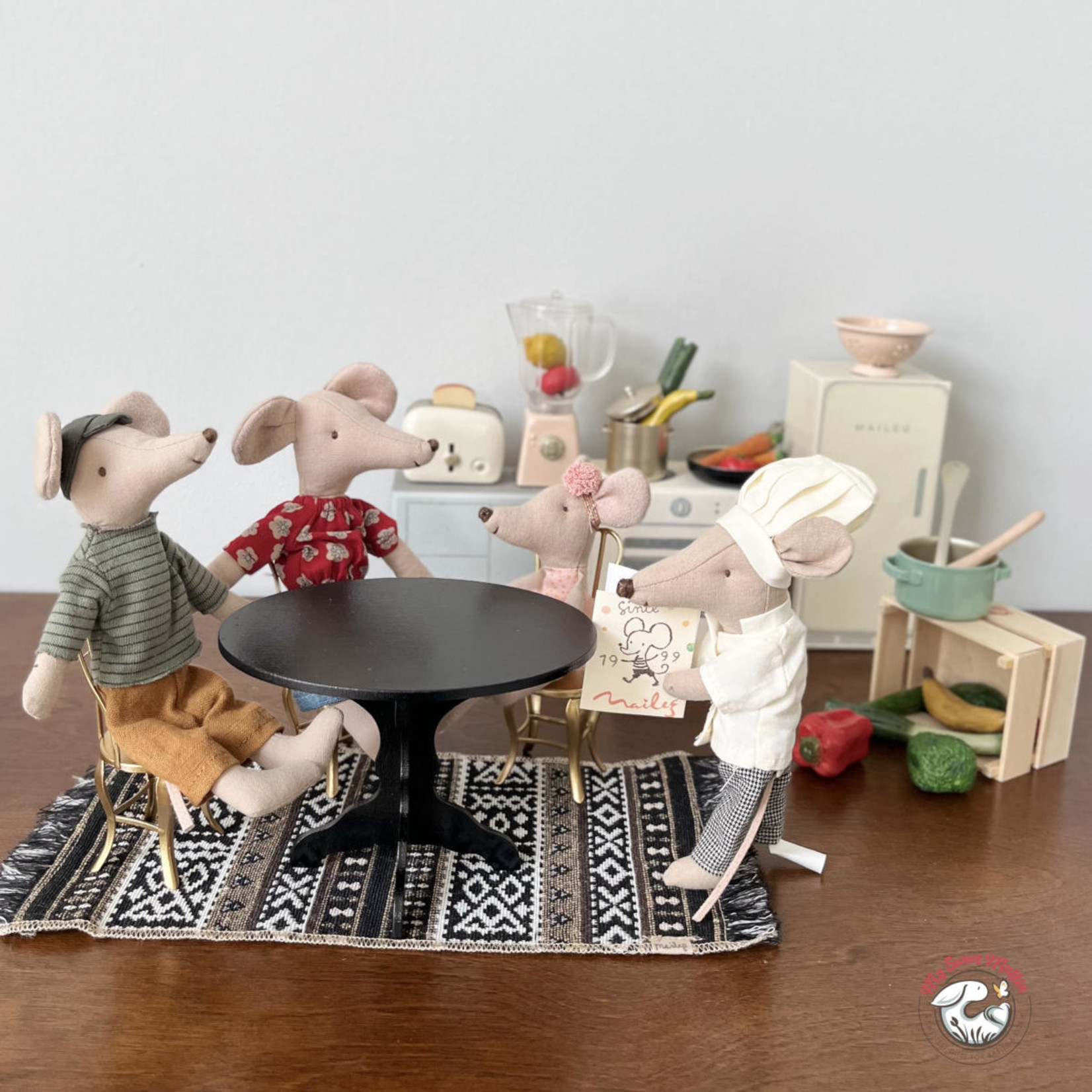 Maileg USA Miniature Coffee Table