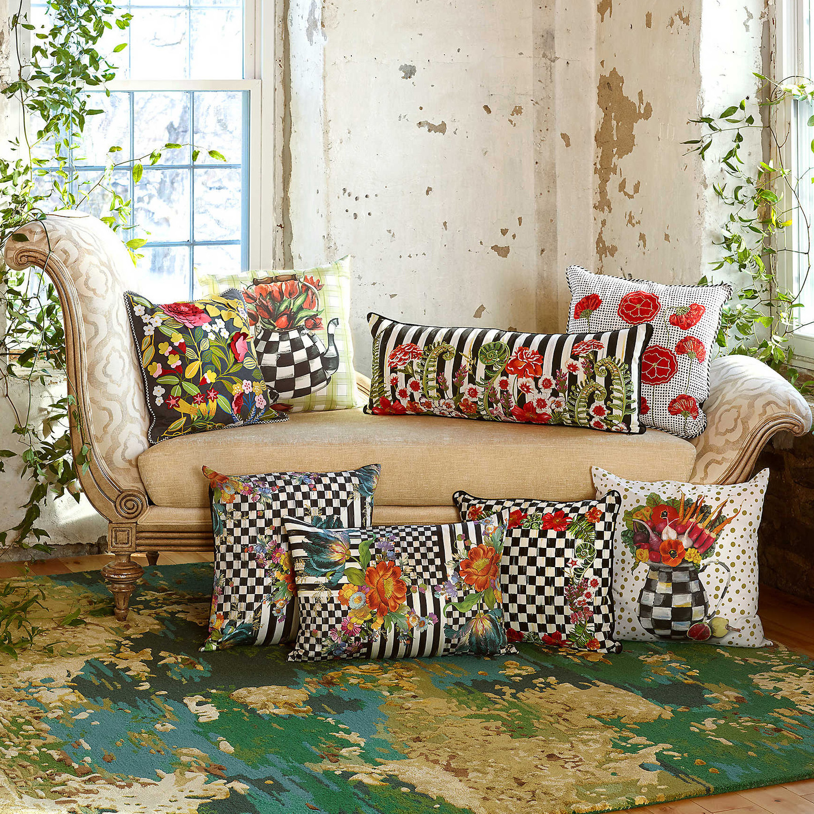 https://cdn.shoplightspeed.com/shops/654283/files/42989919/1652x1652x1/mackenzie-childs-fern-flora-long-lumbar-pillow.jpg