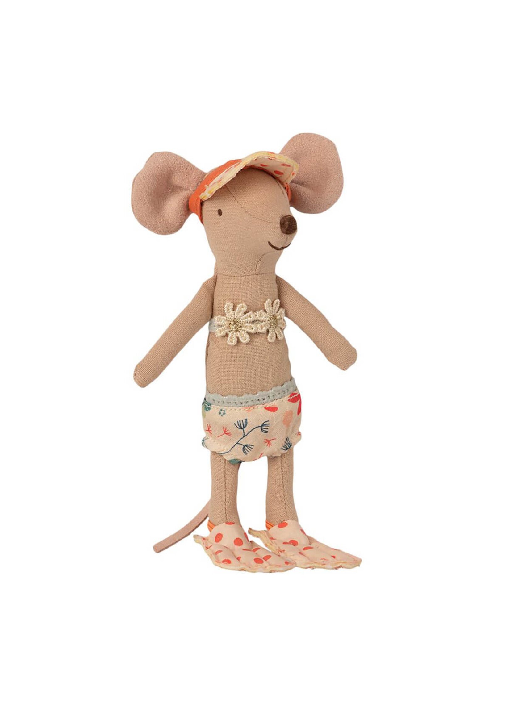 Maileg USA Beach Mice Big Sister in Cabin