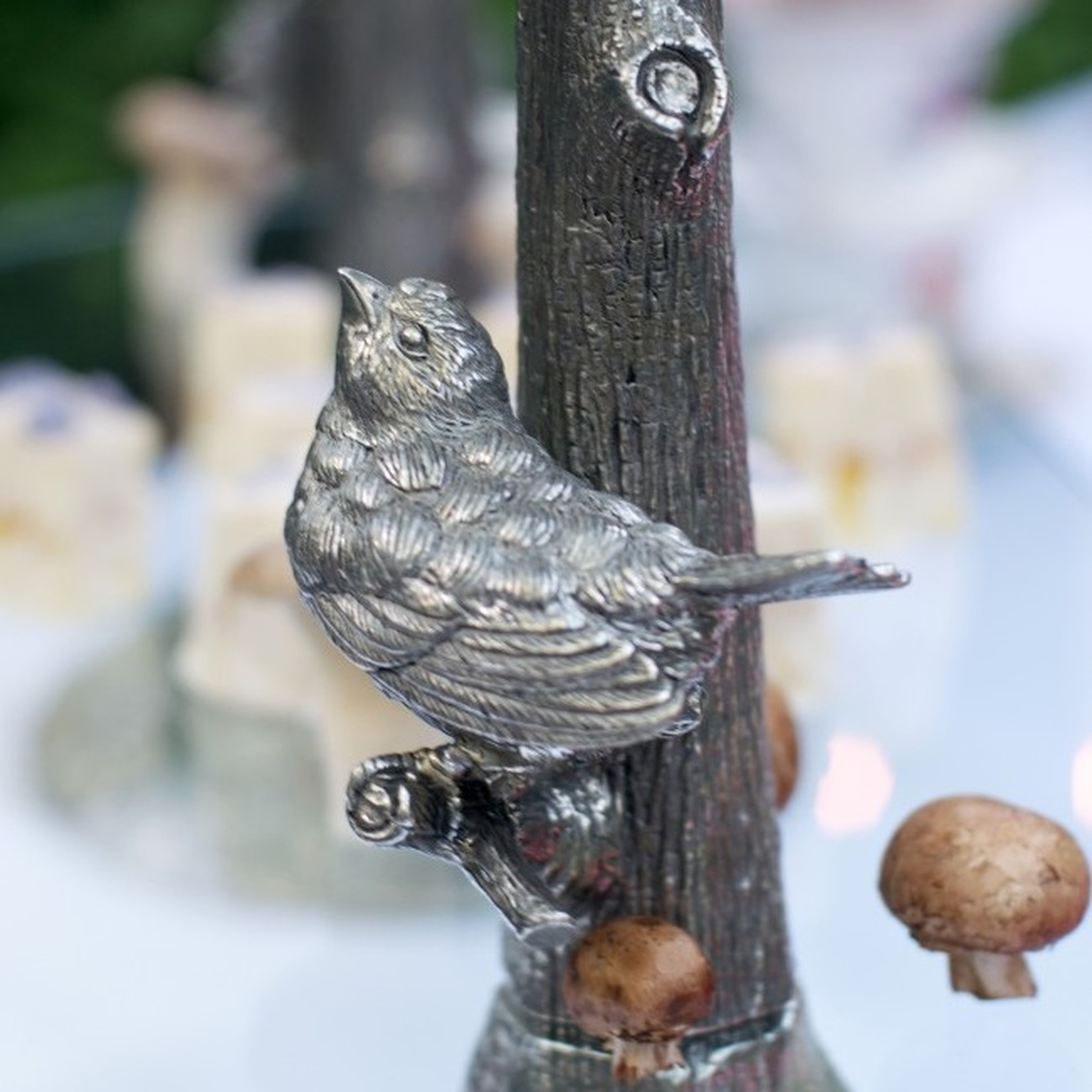 Vagabond House SongBird Bistro Stand