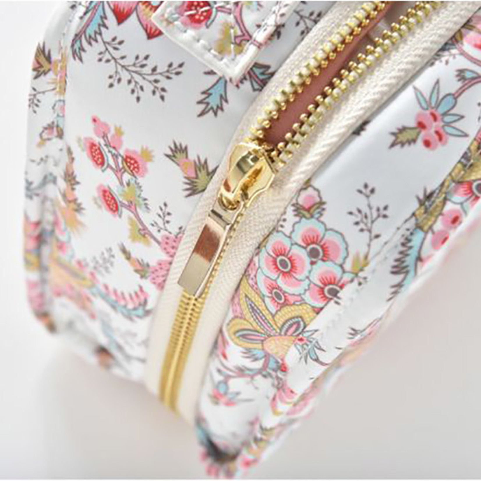 Louise Misha Joriska Cream Flowers Toiletry Bag