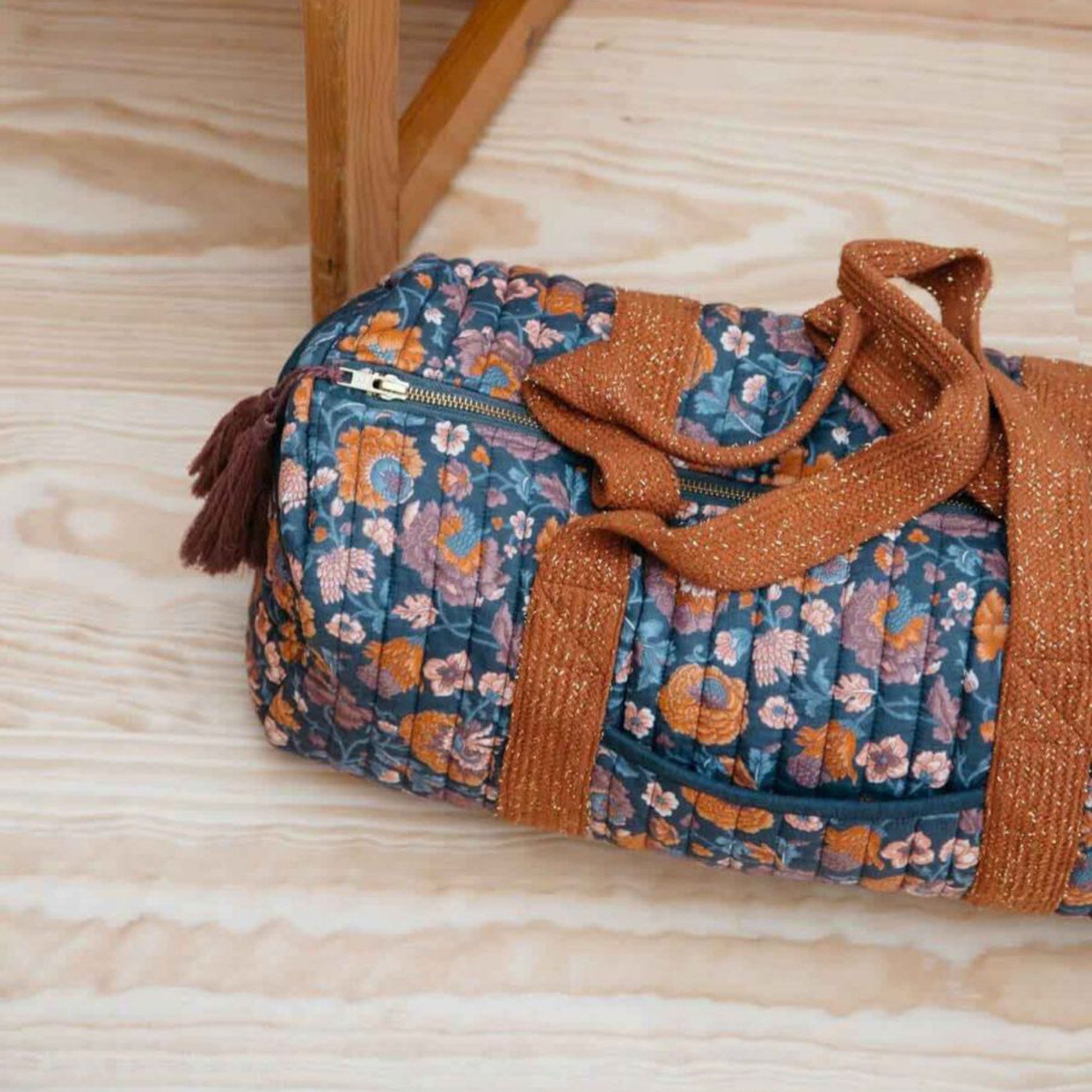 Vaeva Charcoal Bohemian Flowers 24 Hr Bag - Blue Leaf Houston