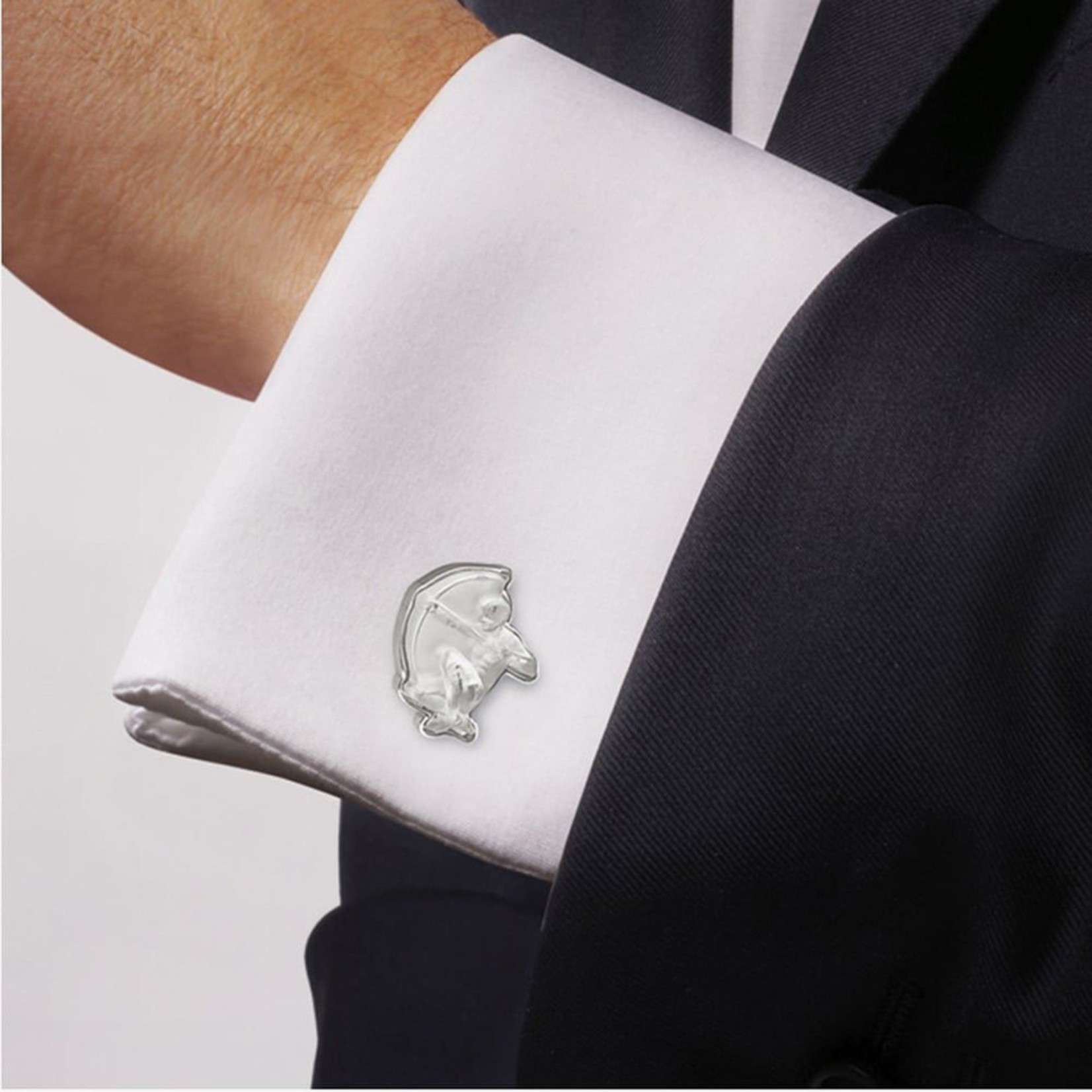 Lalique Cufflinks_Archers_Clear_LALIQUE