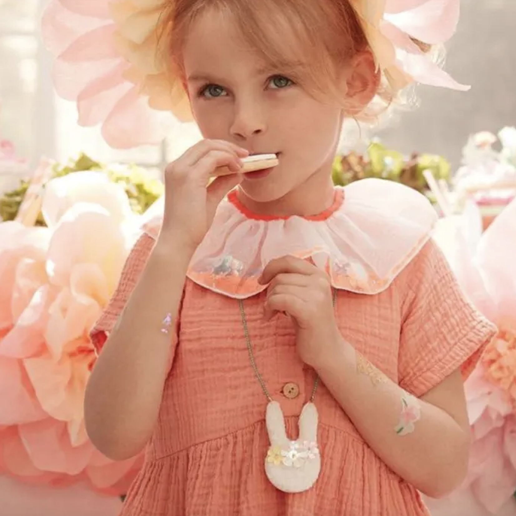 Meri Meri Floral Bunny Necklace