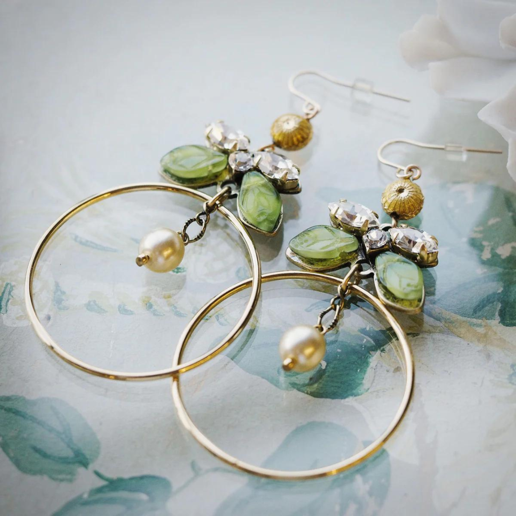 Elements, Jill Schwartz Lilian Statement Hoop Earrings