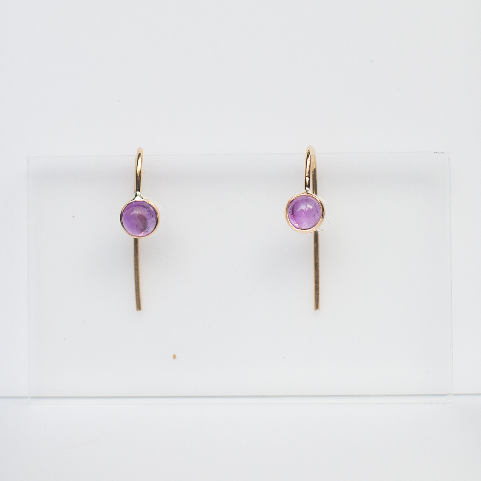 Carrie Hoffman 14k Yellow Gold 5mm Cab Slides - Amethyst - (Pair)