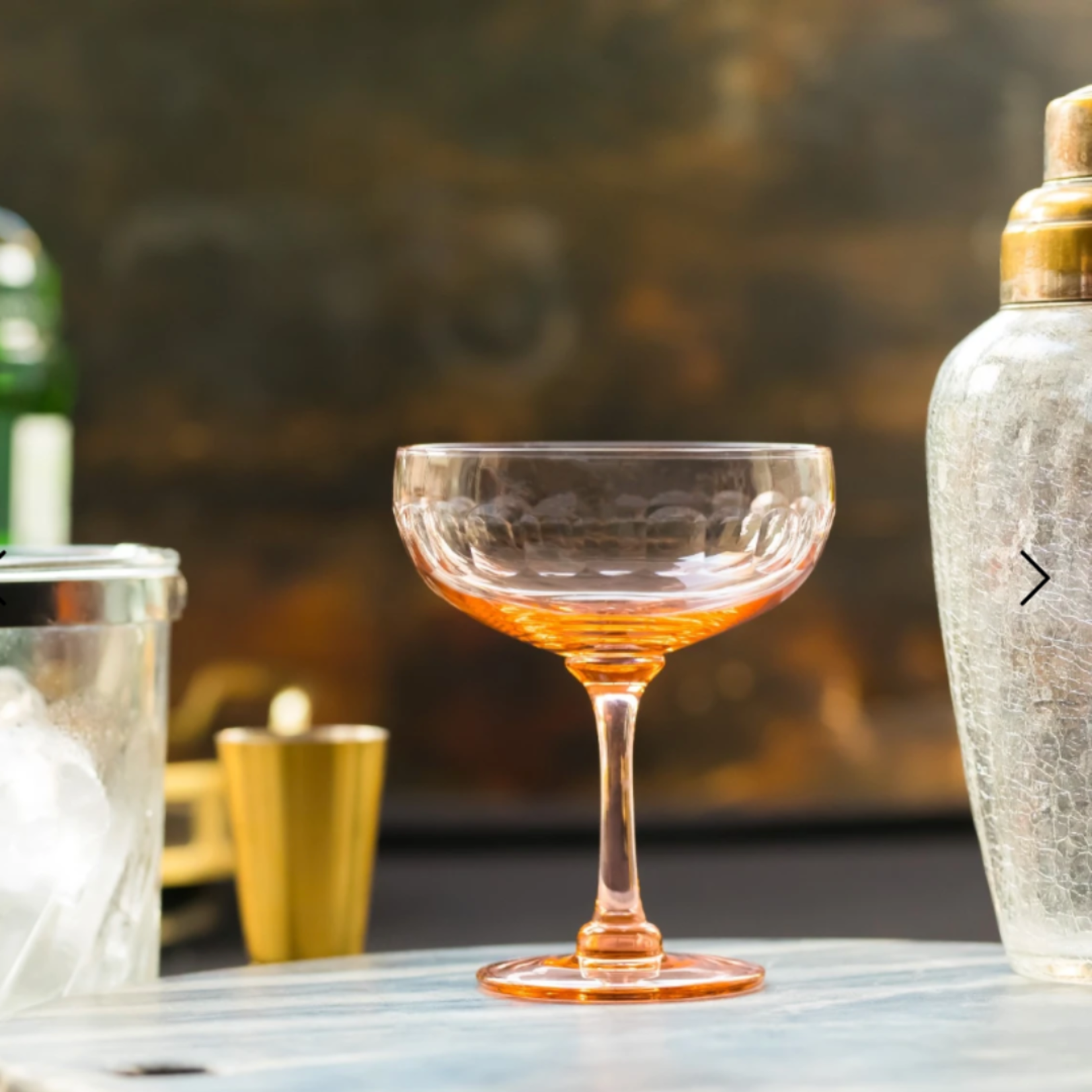 The Vintage List Four Rose Cocktail Glasses with Lens Design