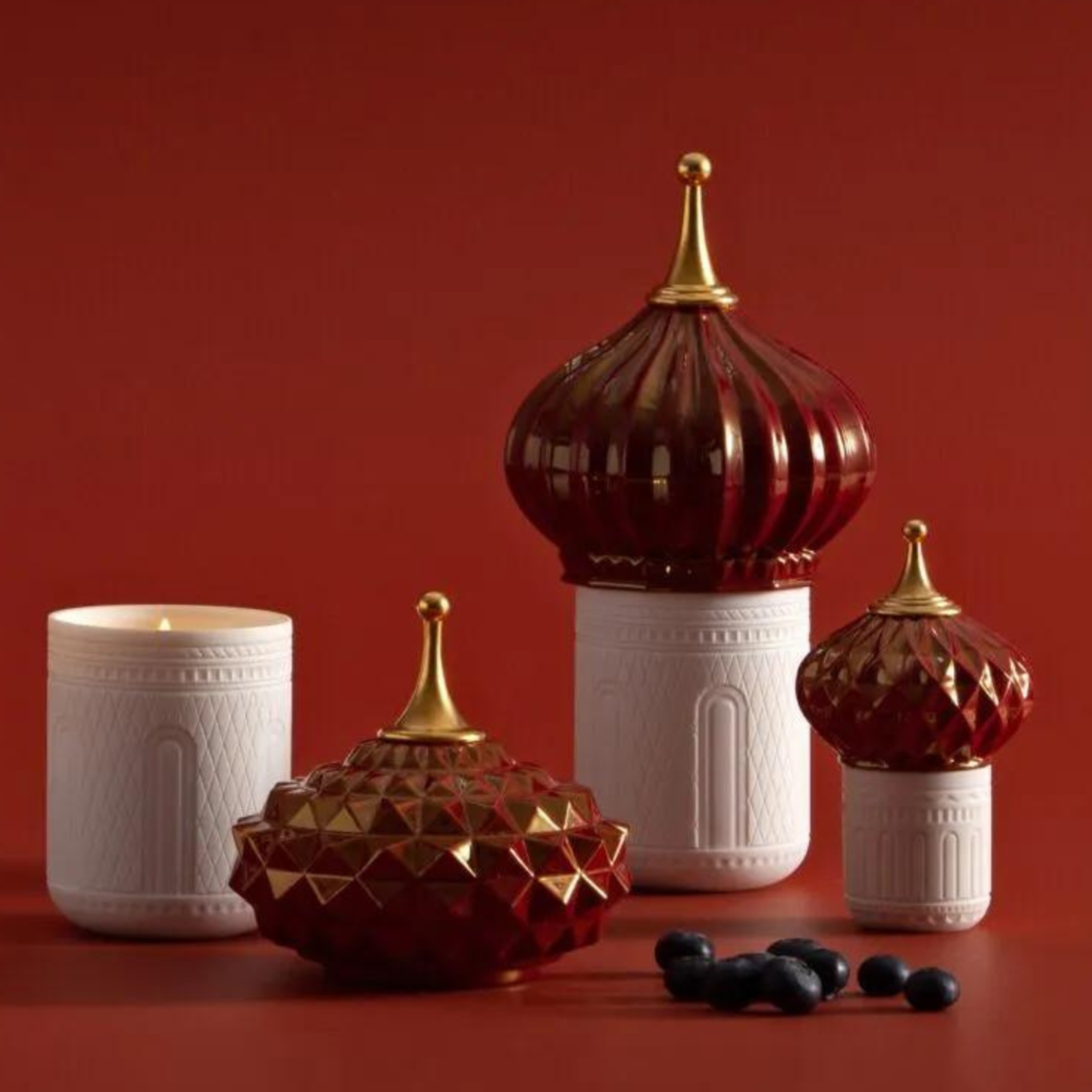 Lladro North Tower Candle 1001 Lights (Ruby). Night Approaches Scent