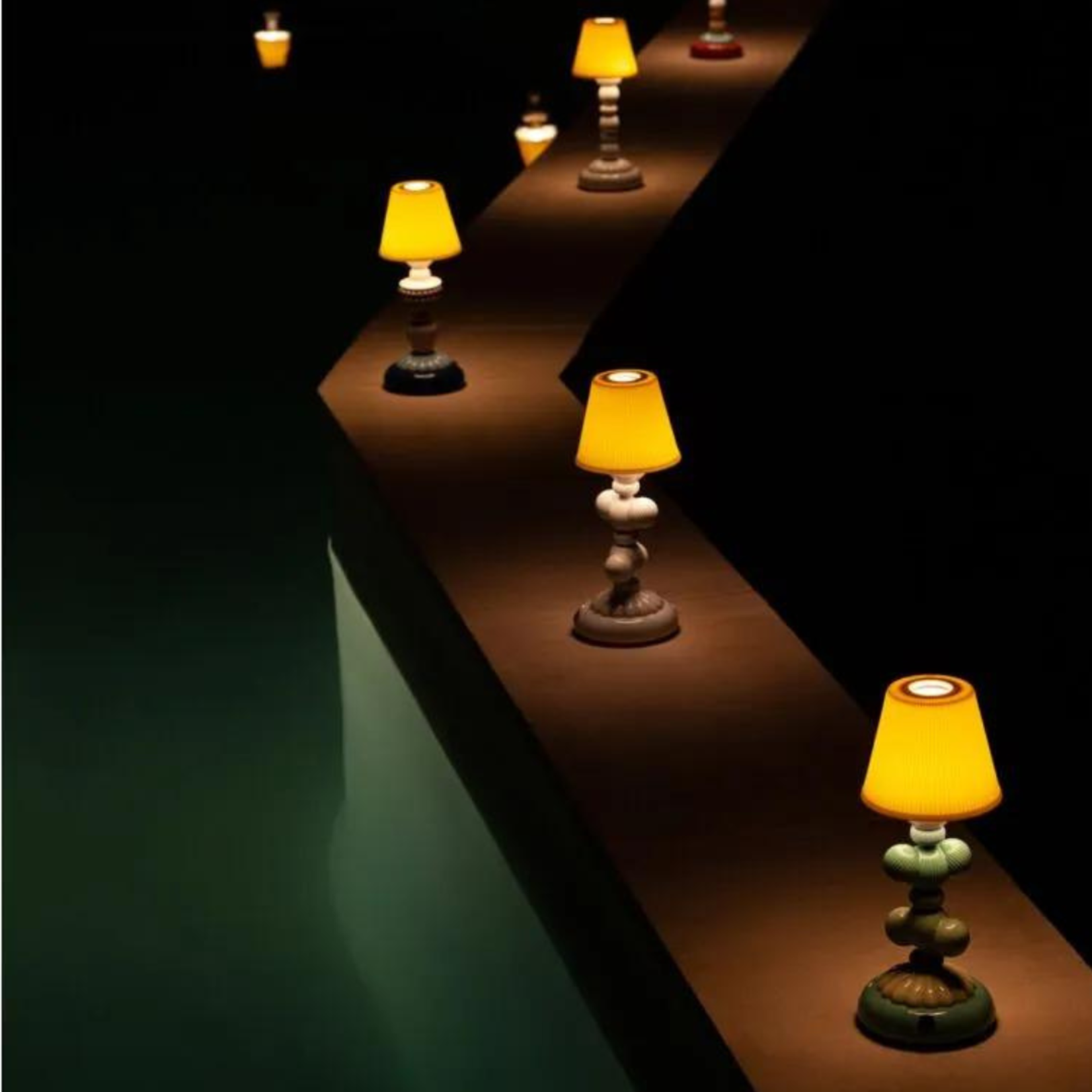 Lladro Cactus Firefly Table Lamp -Green
