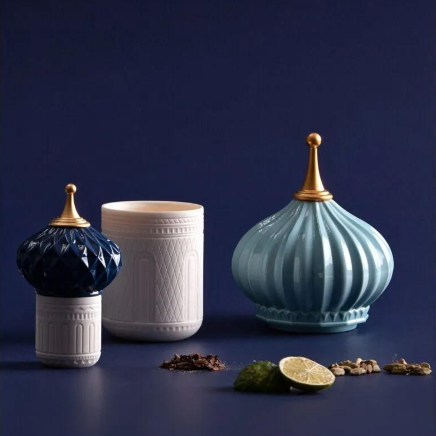 Lladro Blue Spire Candle 1001 Lights -Unbreakable Spirit Scent